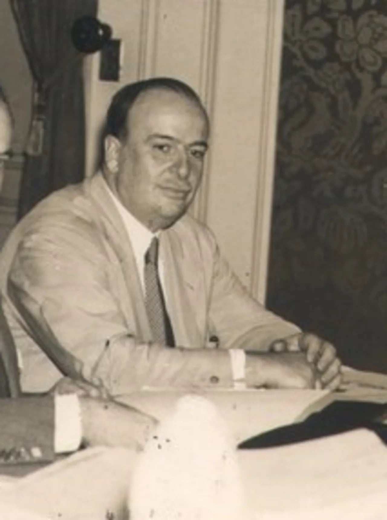 Porträt von Artur de Sousa Costa (1893–1957) – Gedenkseite