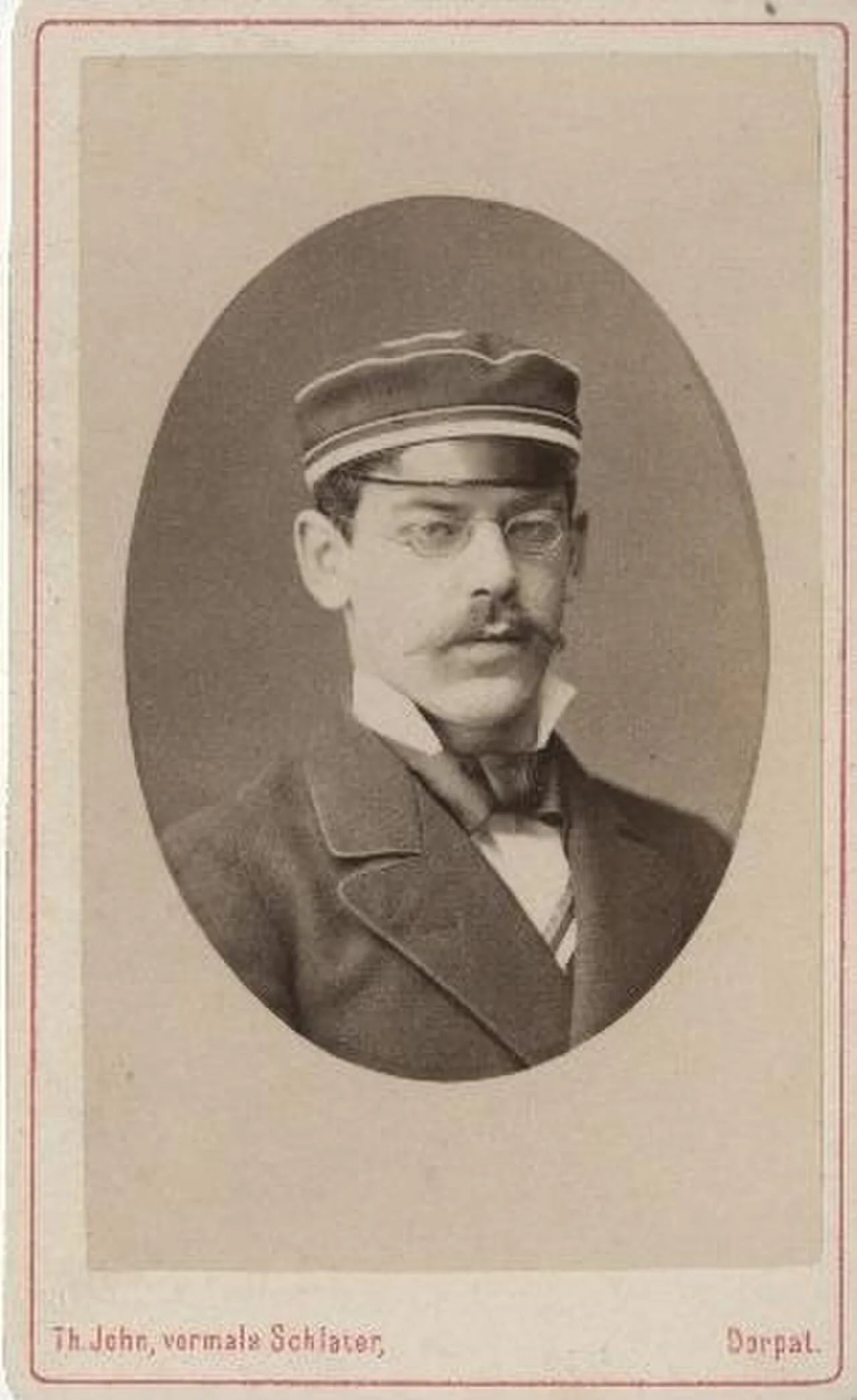 Portrait of Karl Moltrecht (1860–1919) – memorial page