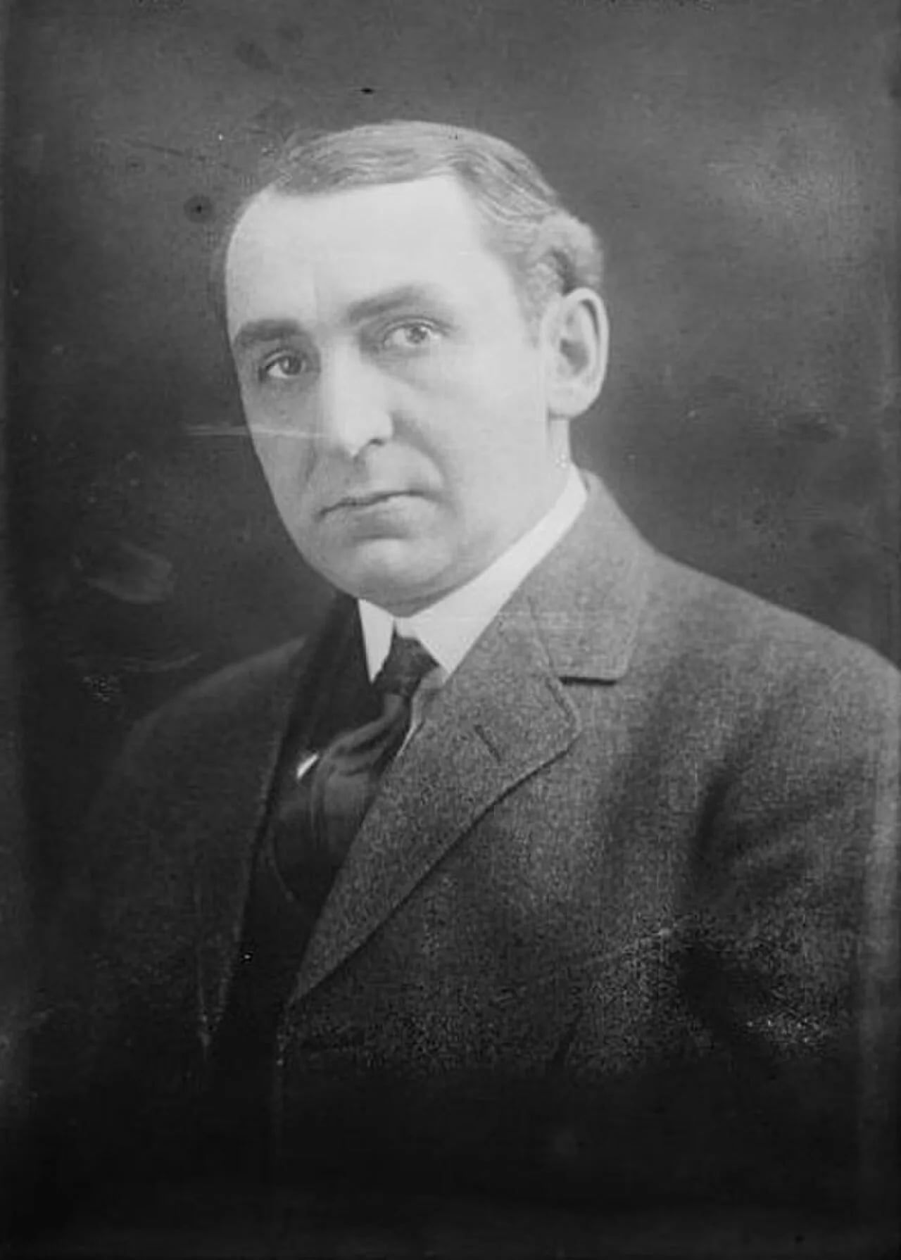 Porträt von W. Frank James (1873–1945) – Gedenkseite