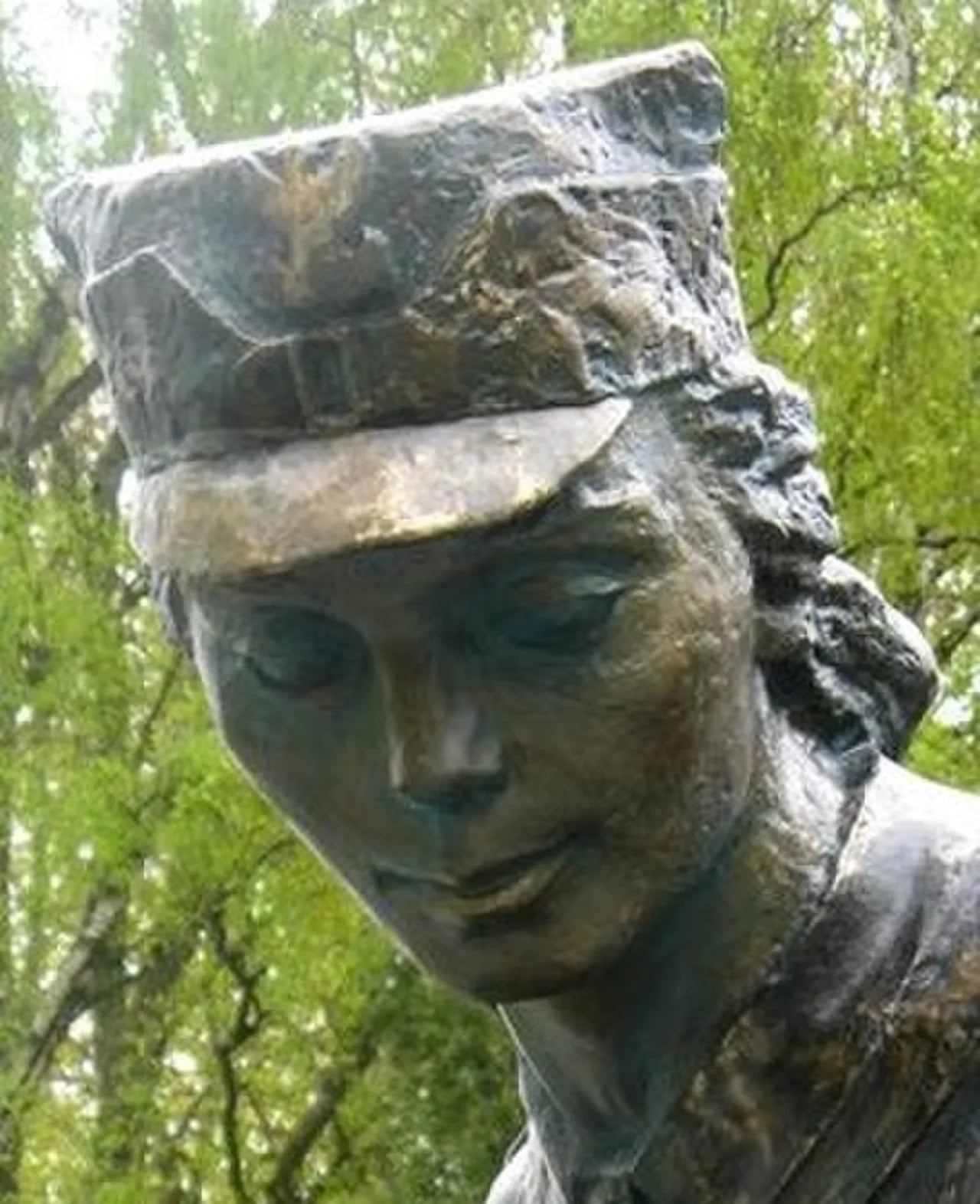 Portrait of Ewelina Nowak (1925–1945) – memorial page