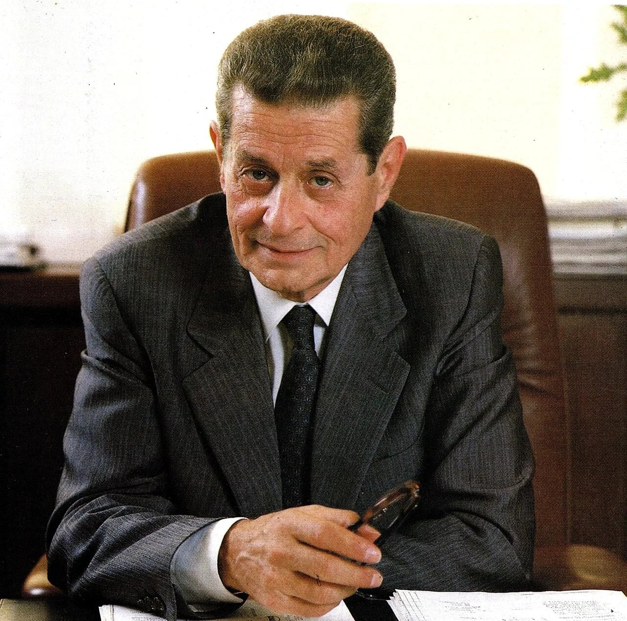 Portrait of Francesco Colucci (1923–2009) – memorial page
