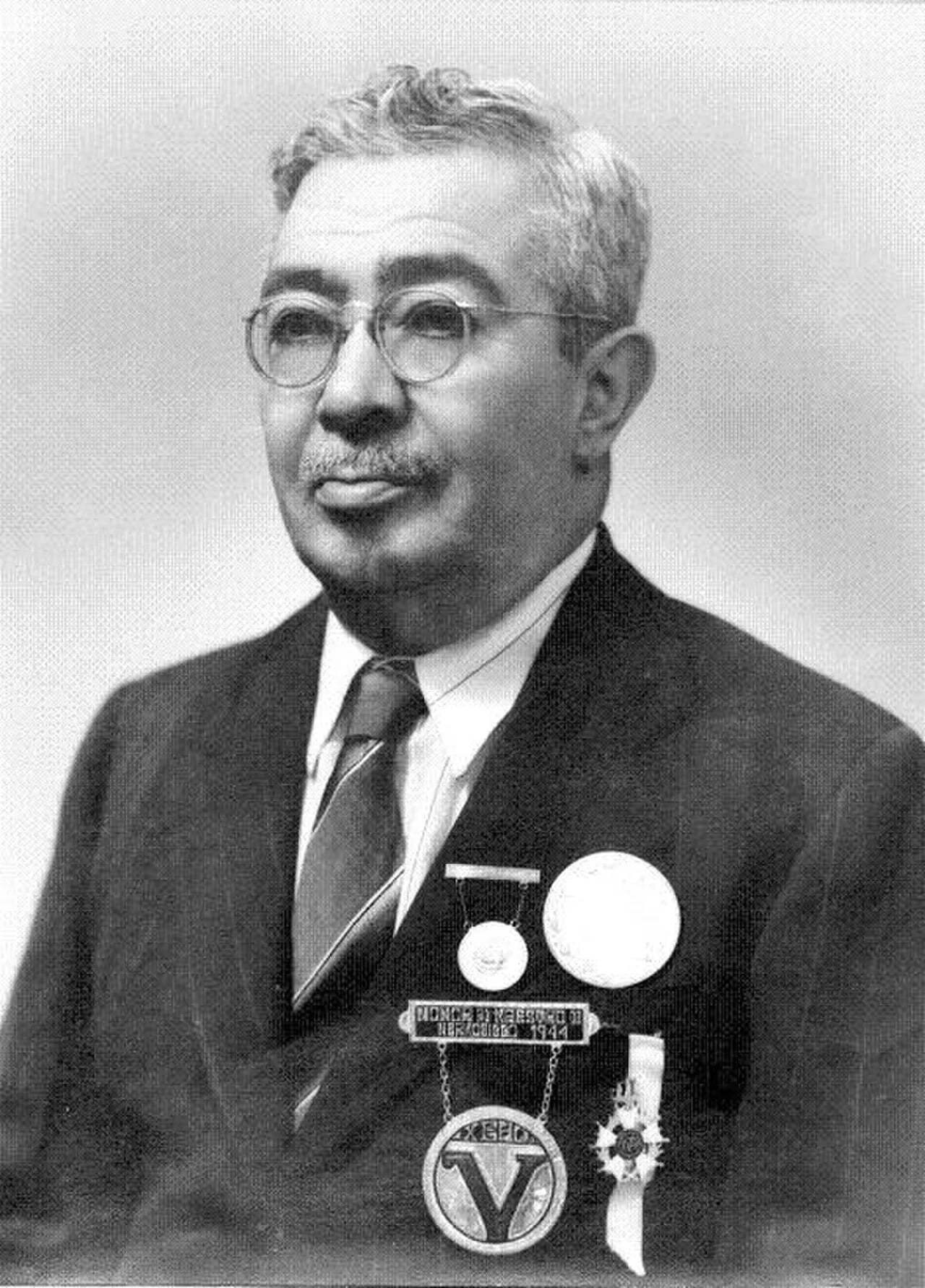 Portrait of Heriberto Aja (1876–1950) – memorial page