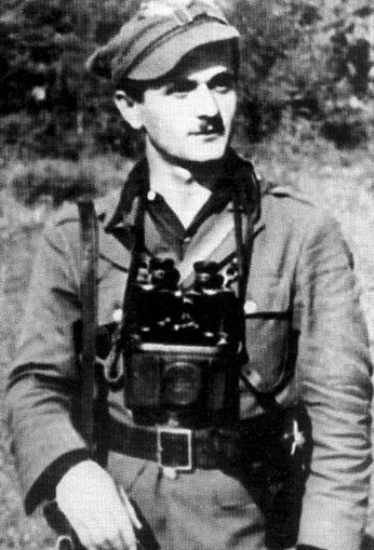 Portrait of Marian Pluciński (1912–1946) – memorial page