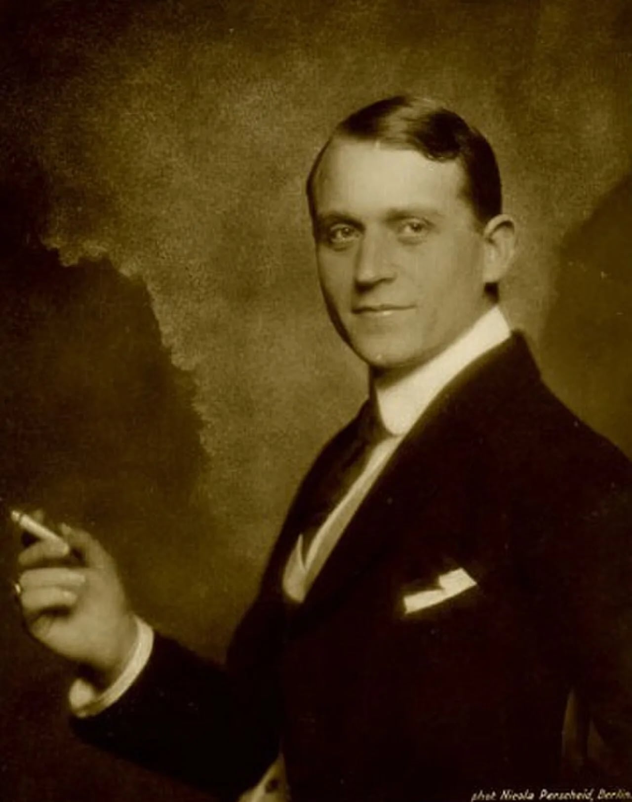 Porträt von Nils Chrisander (1884–1947) – Gedenkseite