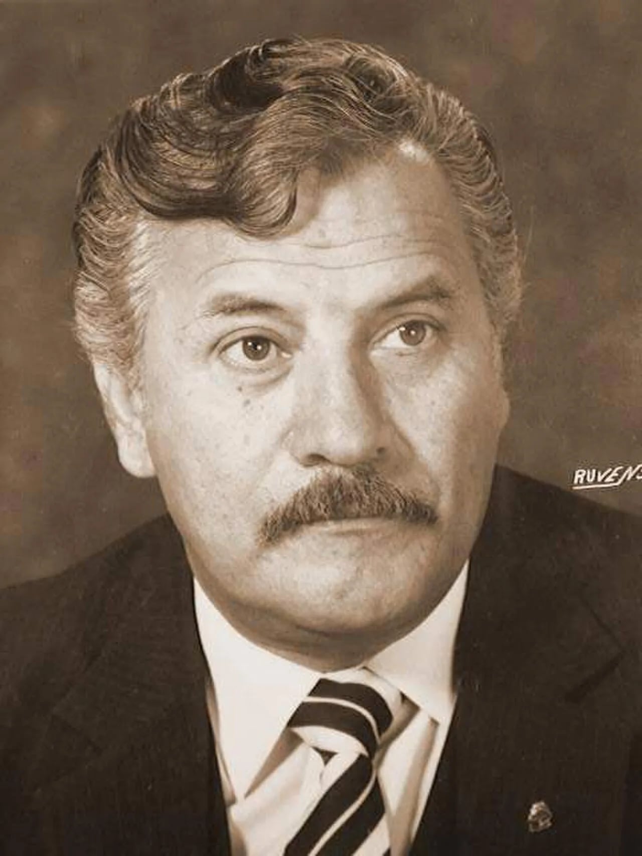Portrait of Jorge Luis Villanueva Badilla (1928–2018) – memorial page