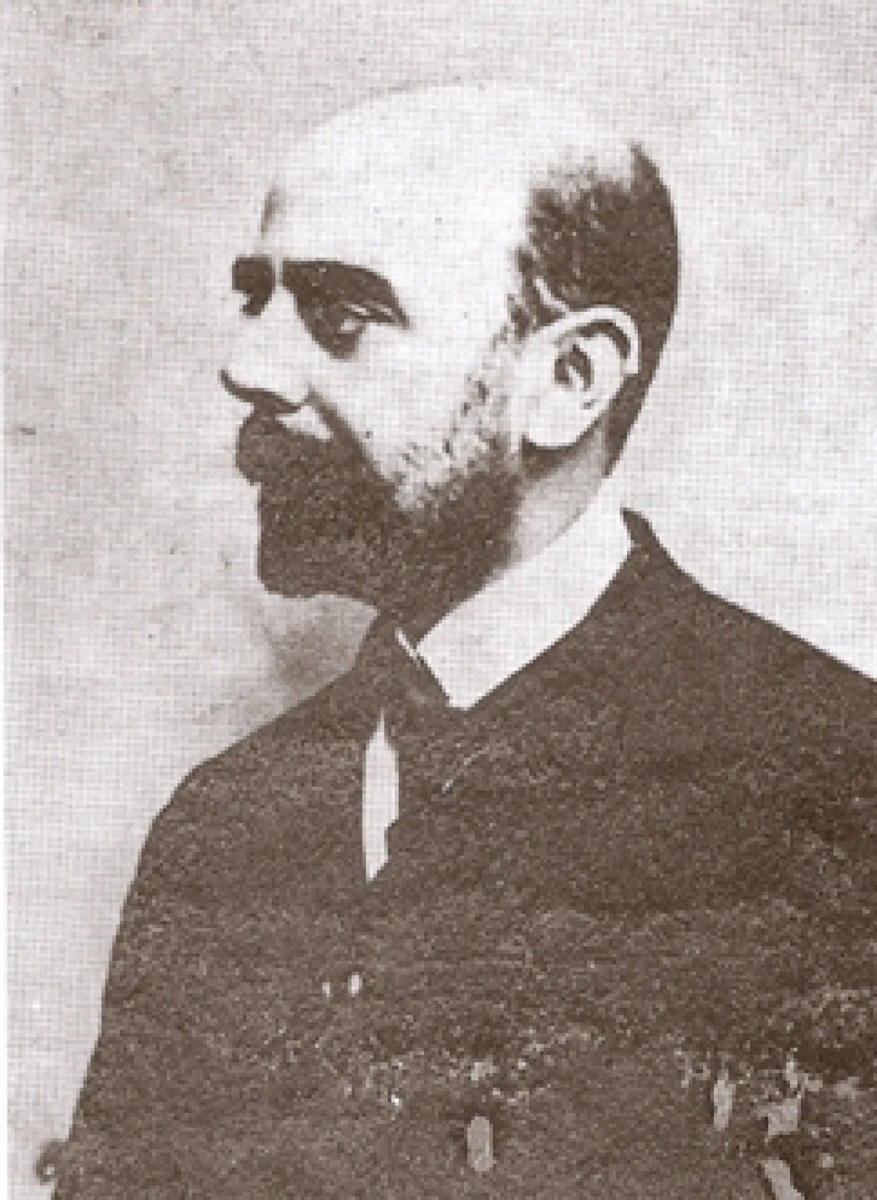 Porträt von Juan Ramón Fernández (1857–1911) – Gedenkseite