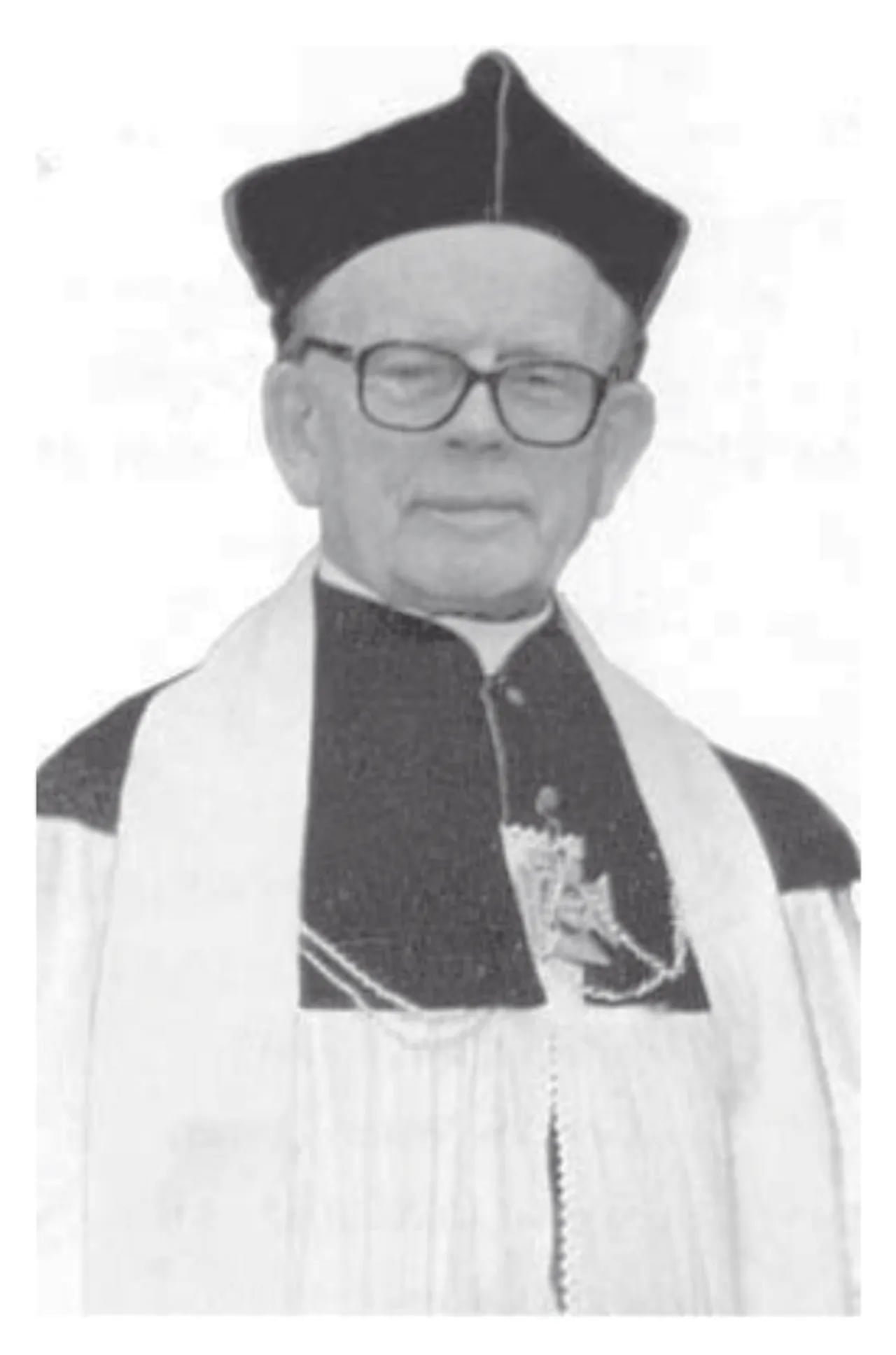 Portrait of Tadeusz Hoppe (1913–2003) – memorial page