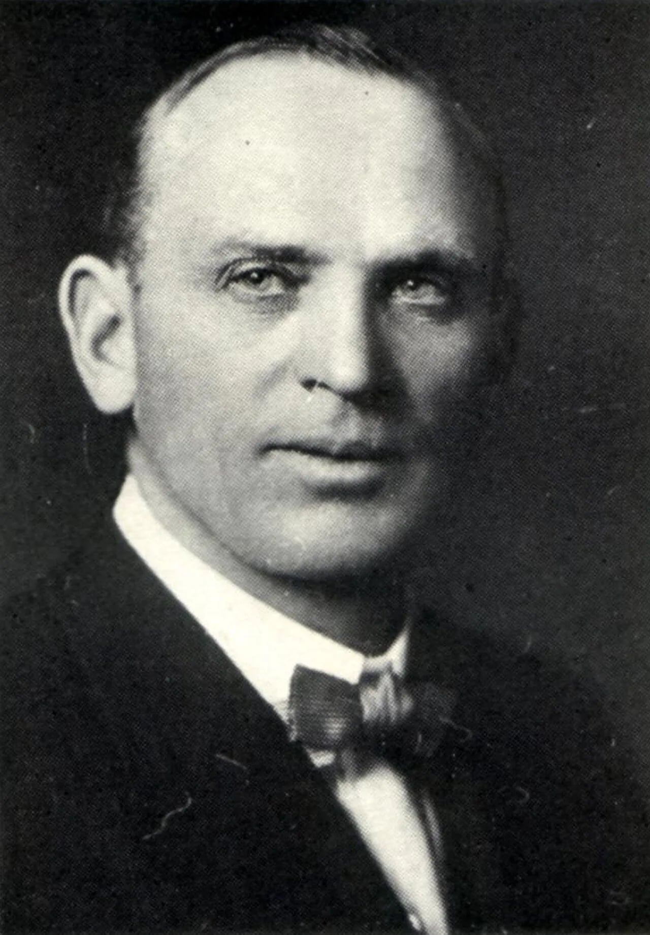 Portrait of Thomas Hall (1869–1958) – memorial page