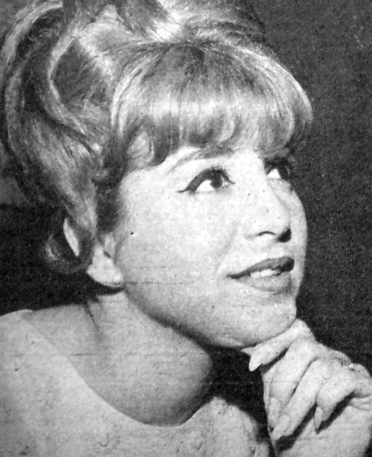 Porträt von Violeta Rivas (1937–2018) – Gedenkseite