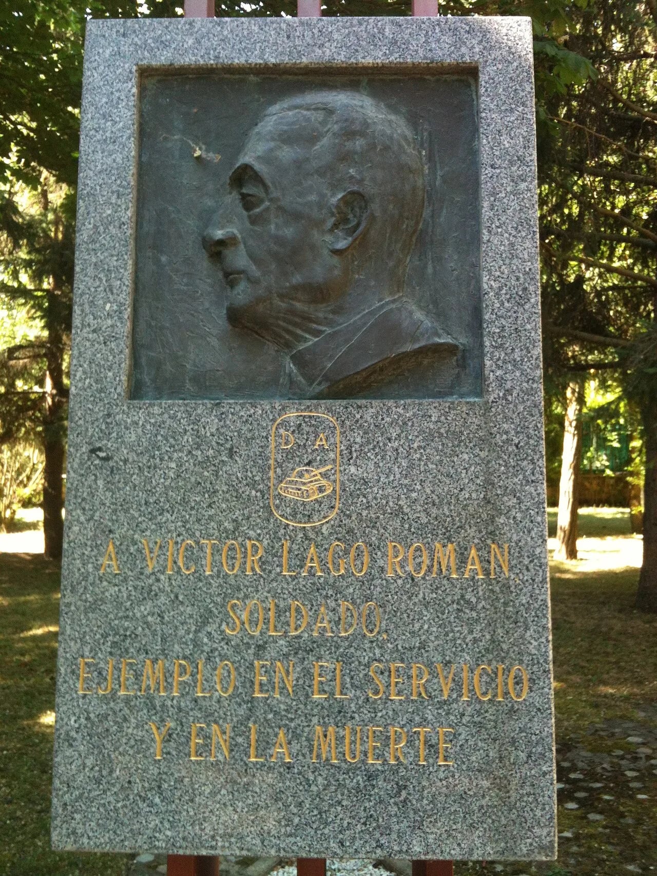 Porträt von Víctor Lago Román (1919–1982) – Gedenkseite