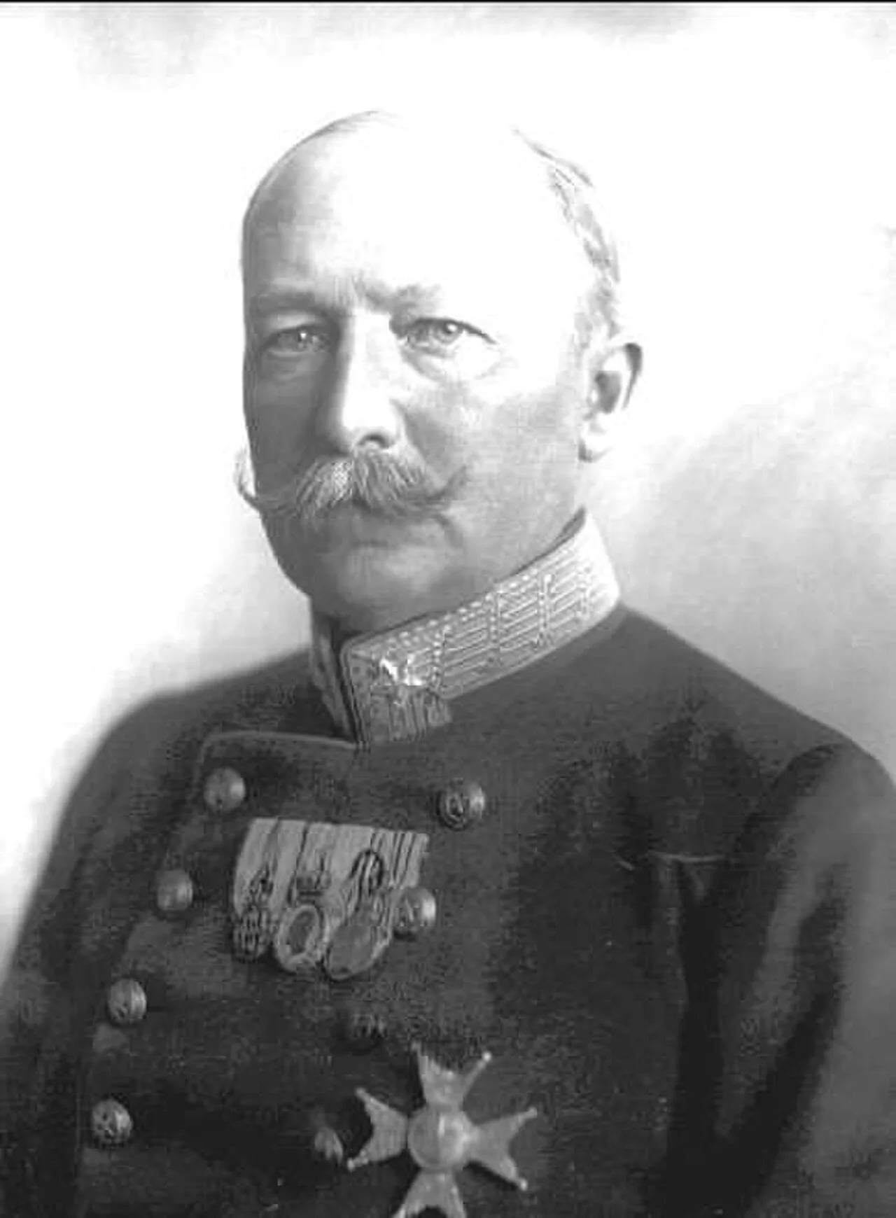 Porträt von Gustaf Adolf Nyblæus (1853–1928) – Gedenkseite