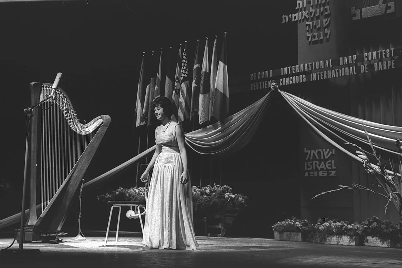 Porträt von Susanna Mildonian (1940–2022) – Gedenkseite