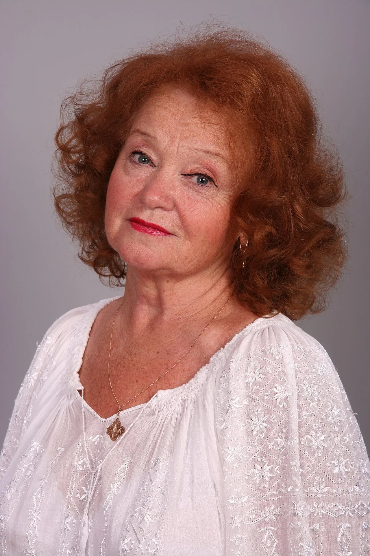 Porträt von Lydia Kushkova-Shevchenko (1939–2020) – Gedenkseite
