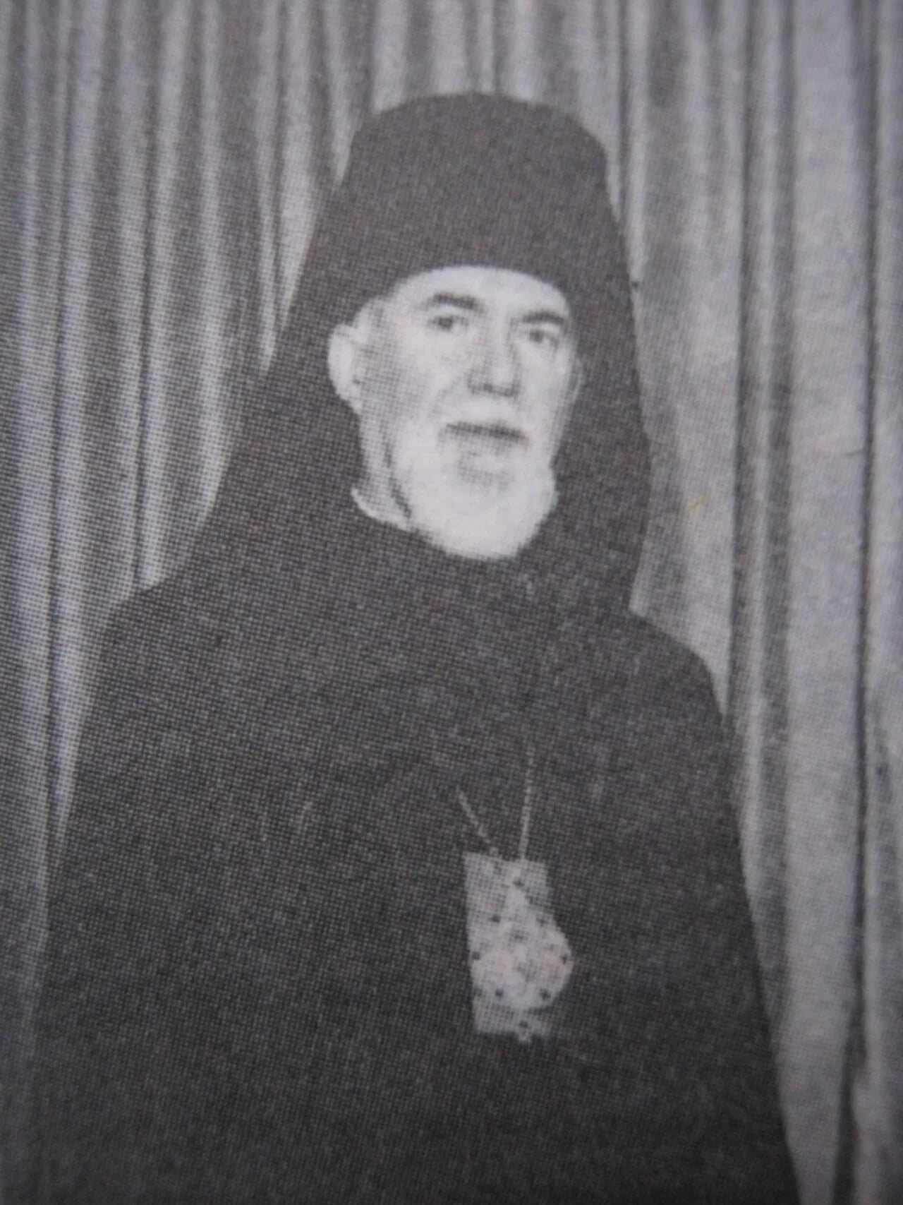 Portrait of Firmilijan (Ocokoljić) bishop (1910–1992) – memorial page