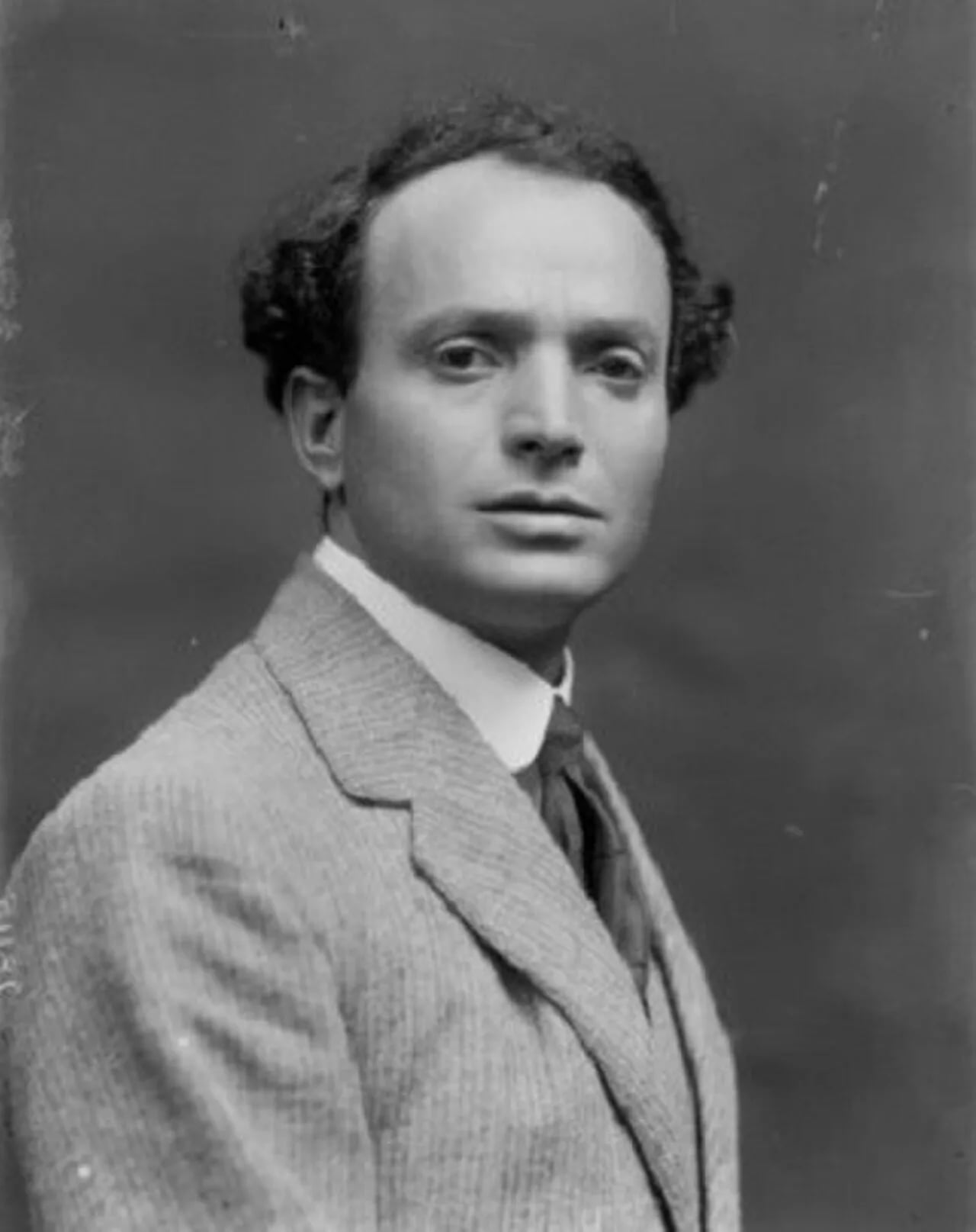 Porträt von Sem Benelli (1877–1949) – Gedenkseite