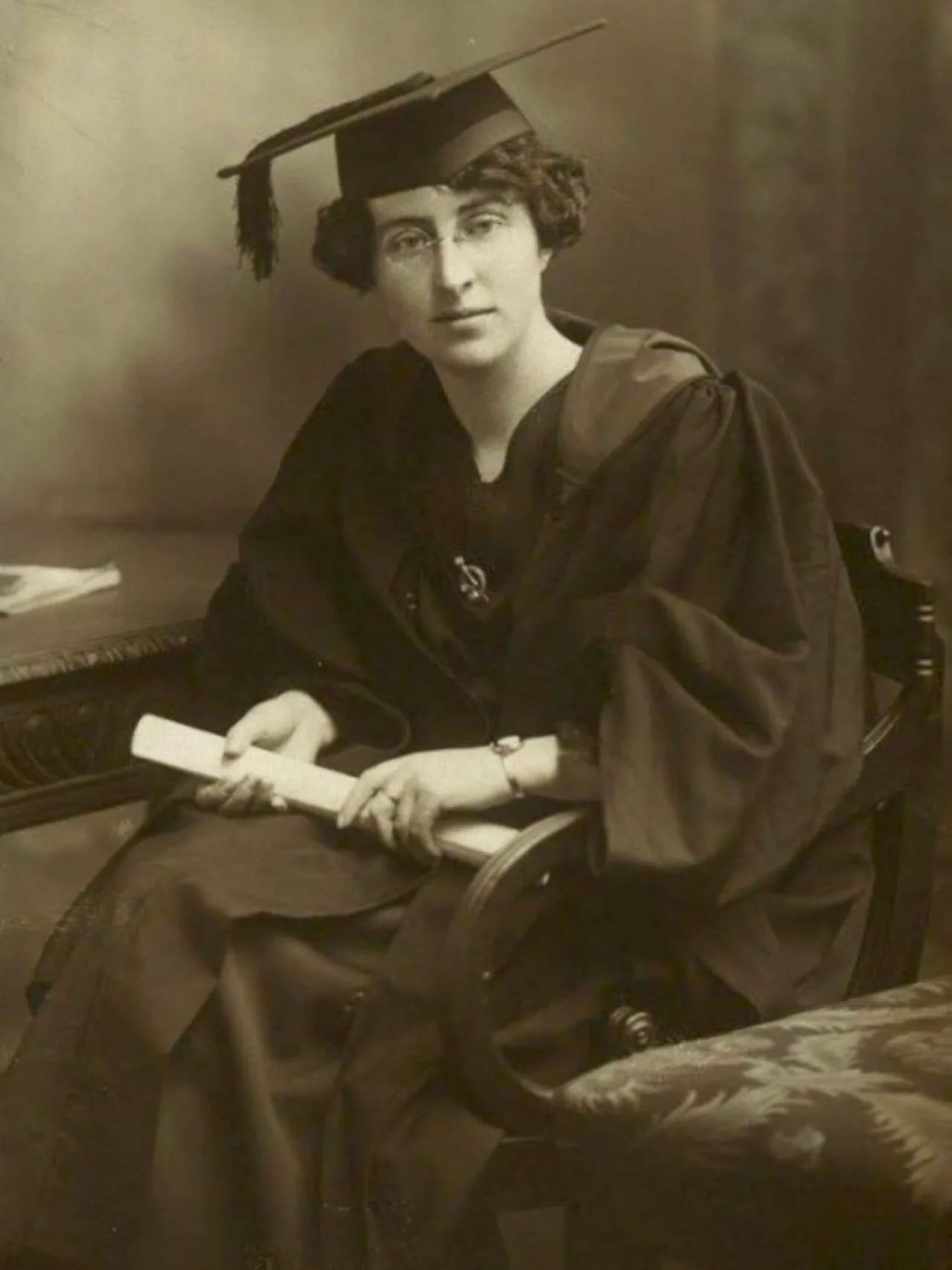 Porträt von Brigid Lyons Thornton (1896–1987) – Gedenkseite