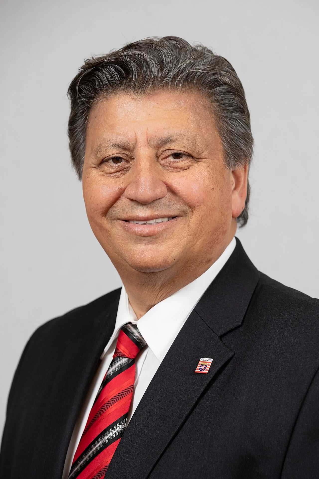 Portrait of Ismail Tipi (1959–2023) – memorial page