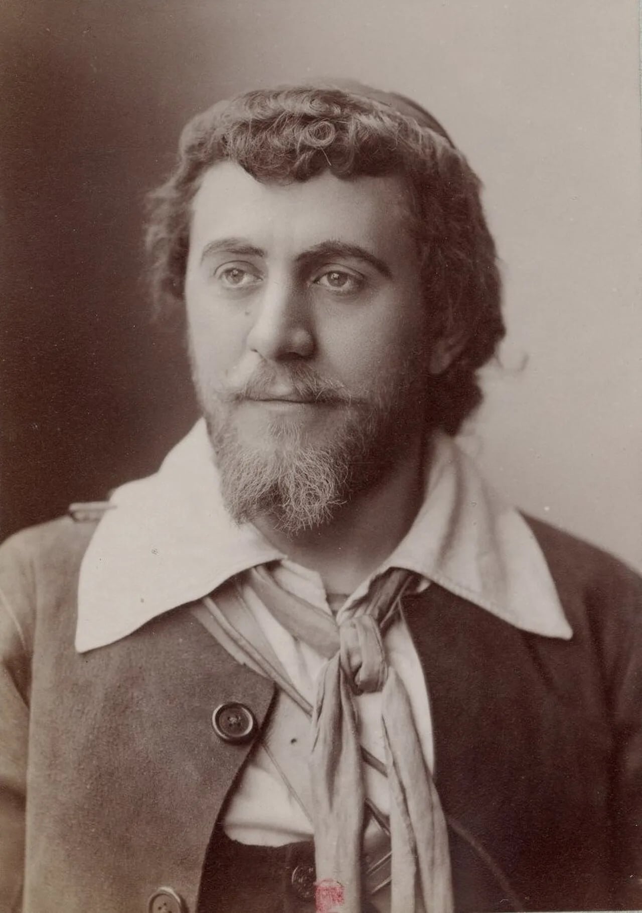 Portrait of Léon Brémont (1852–1939) – memorial page
