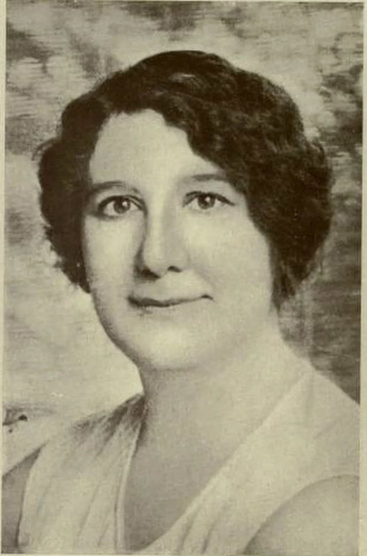Portrait of Elsie Lincoln Benedict (1885–1970) – memorial page