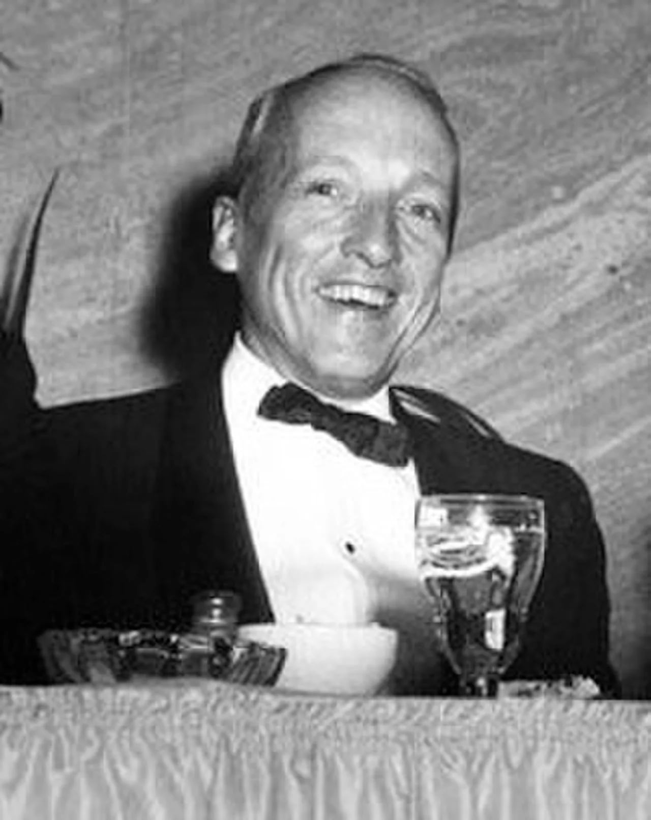 Portrait of J. Edward Day (1914–1996) – memorial page