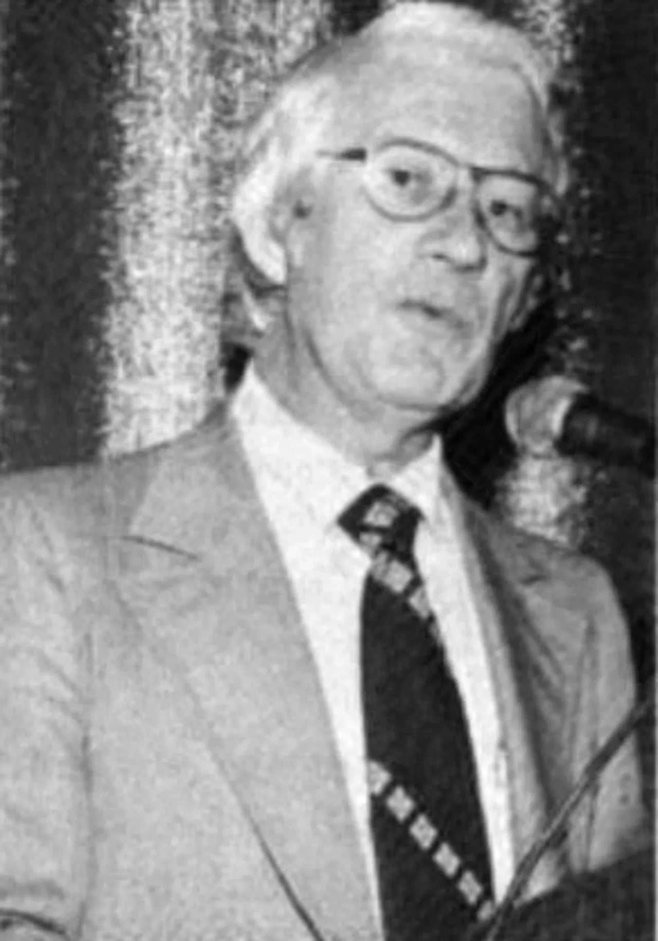 Porträt von Gilbert Carmichael (1927–2016) – Gedenkseite