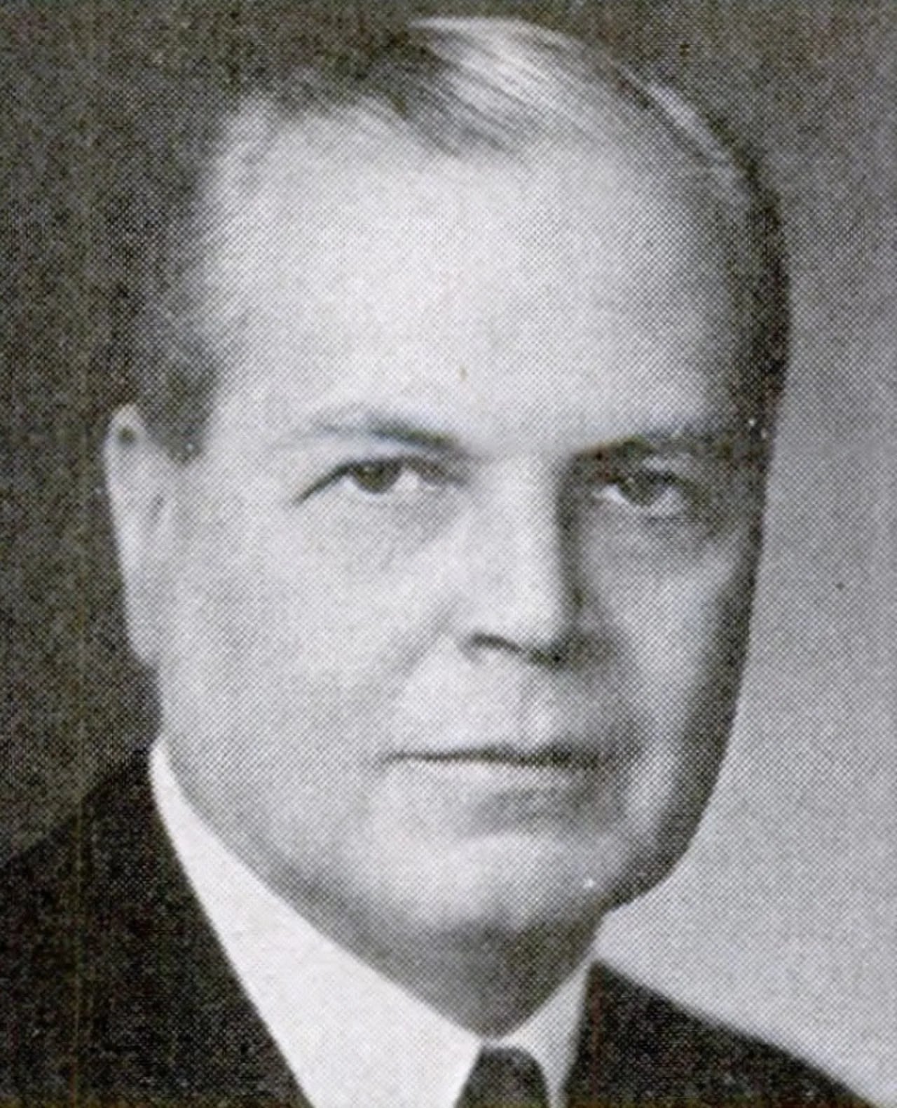 Portrait of James Beriah Frazier junior (1890–1978) – memorial page