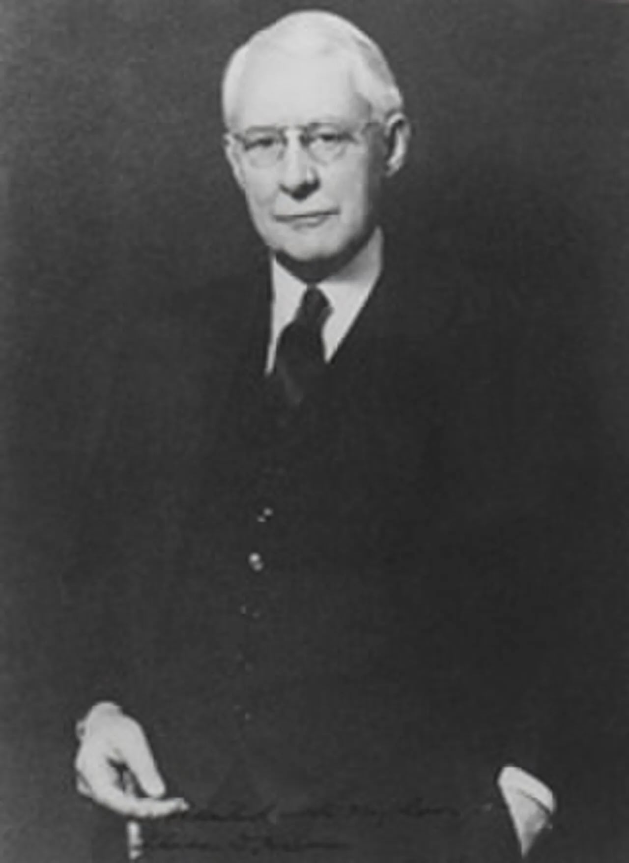 Portrait of James H. Hughes (1867–1953) – memorial page