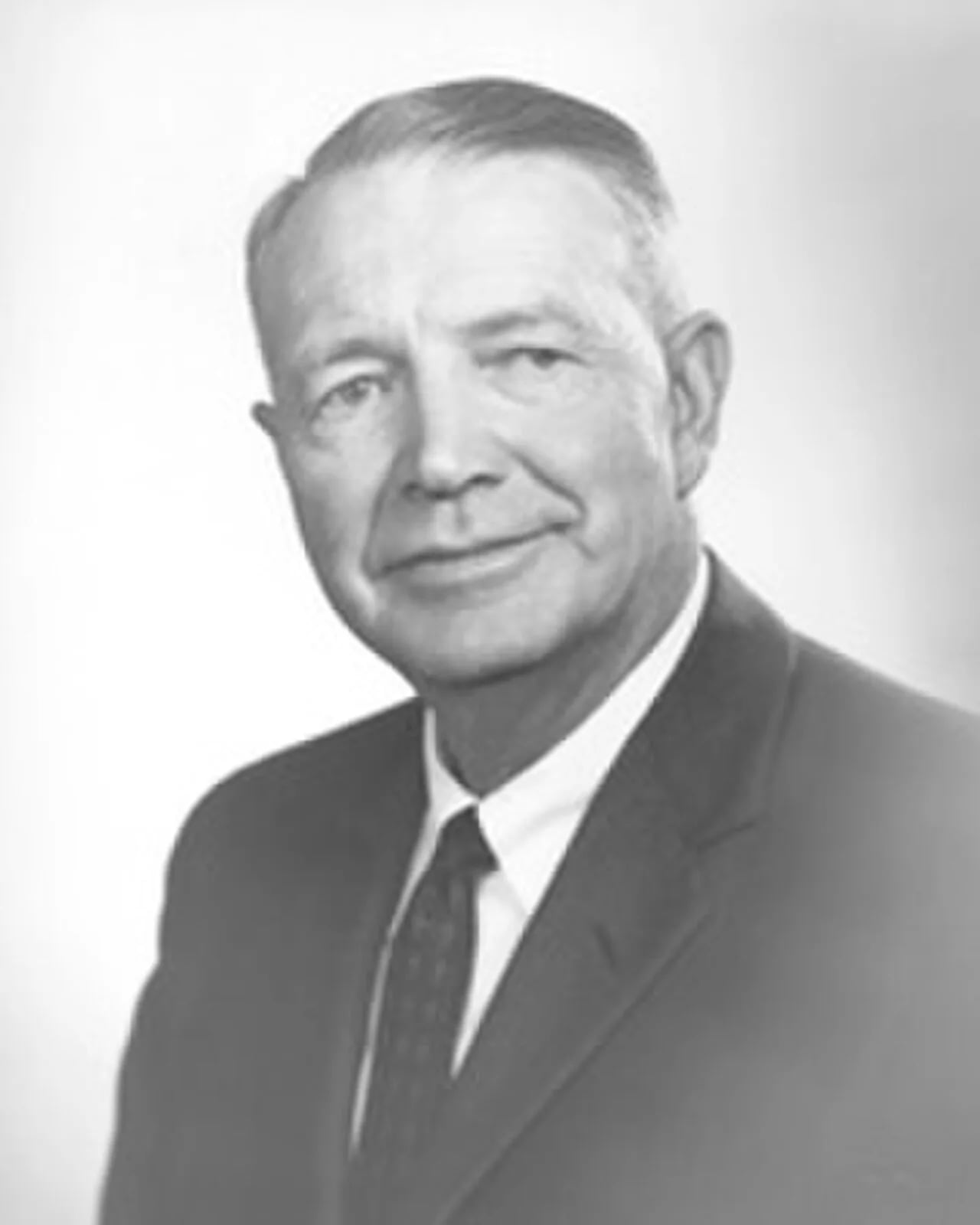 Portrait of Leonard B. Jordan (1899–1983) – memorial page