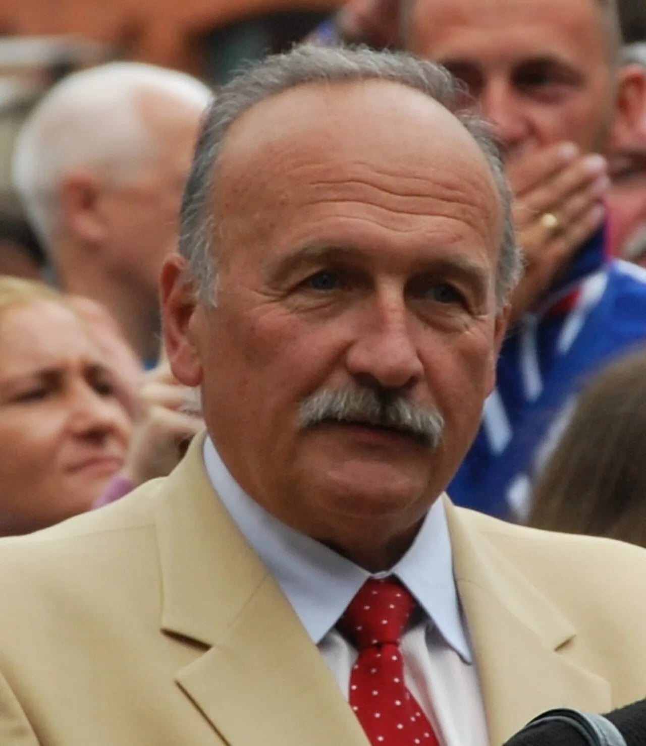 Portrait of Zbigniew Pacelt (1951–2021) – memorial page