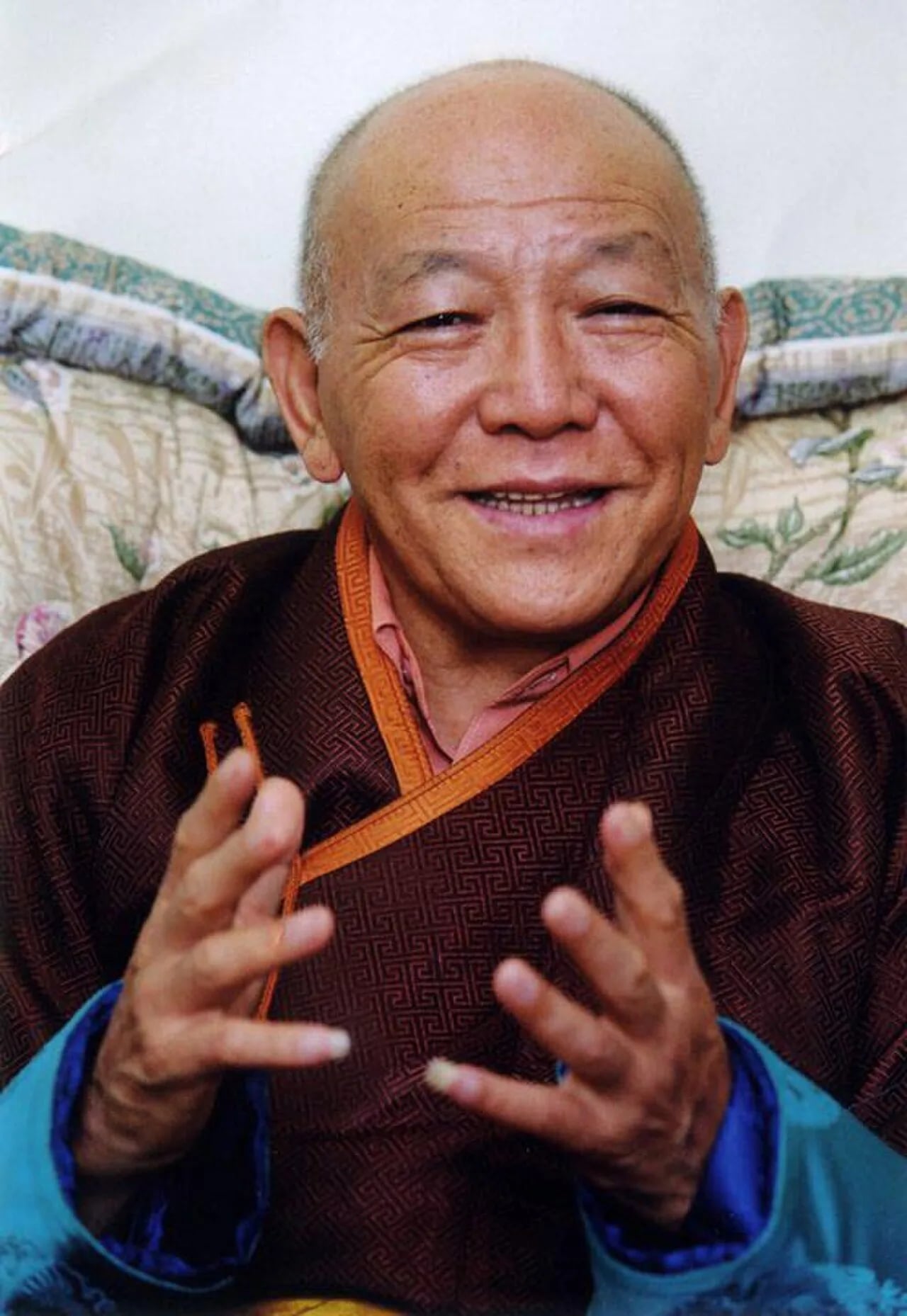 Portrait of Jampel Namdröl Chökyi Gyeltshen (1933–2012) – memorial page