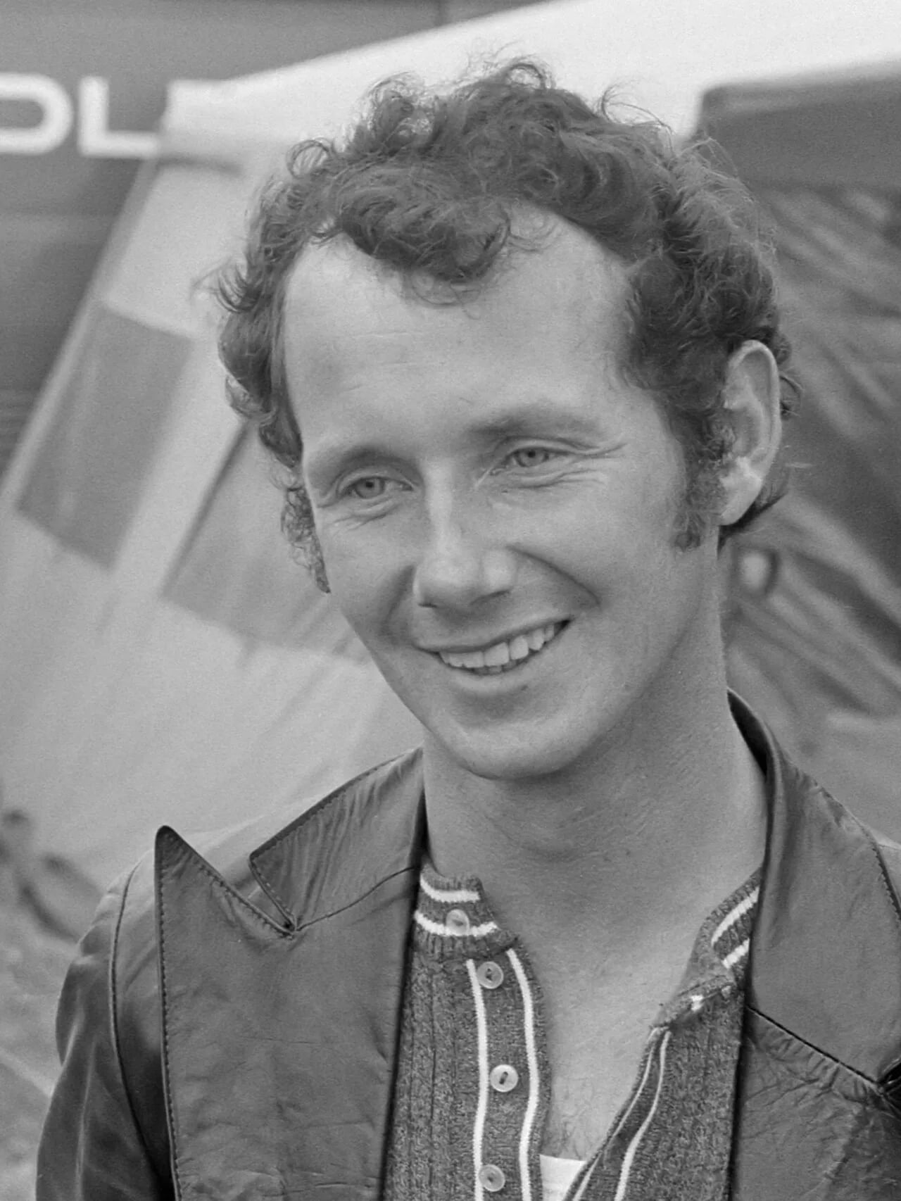 Portrait of Jan de Vries (1944–2021) – memorial page