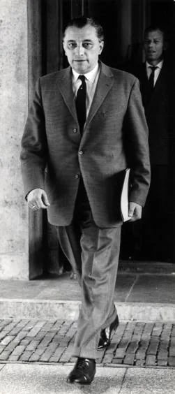 Portrait of Jan van Aartsen (1909–1992) – memorial page