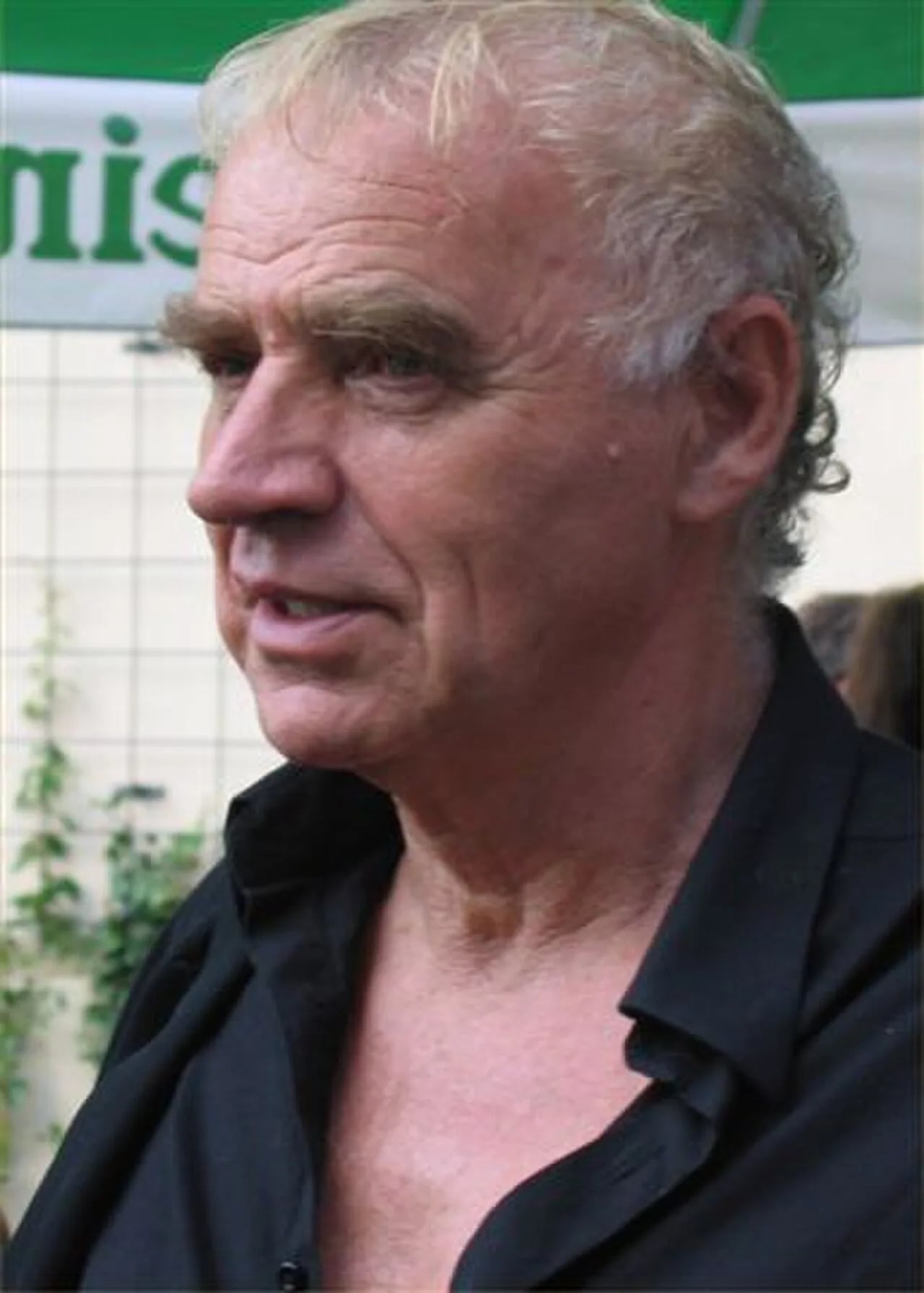 Portrait of Janusz Głowacki (1938–2017) – memorial page