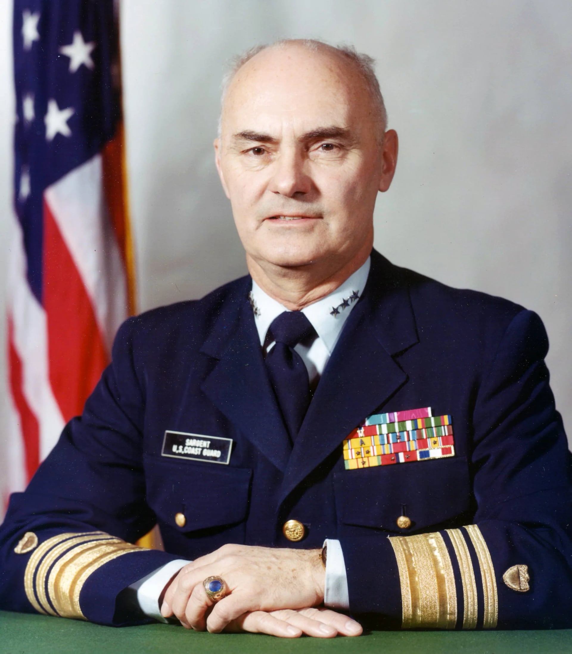 Porträt von Thomas R. Sargent III (1914–2010) – Gedenkseite