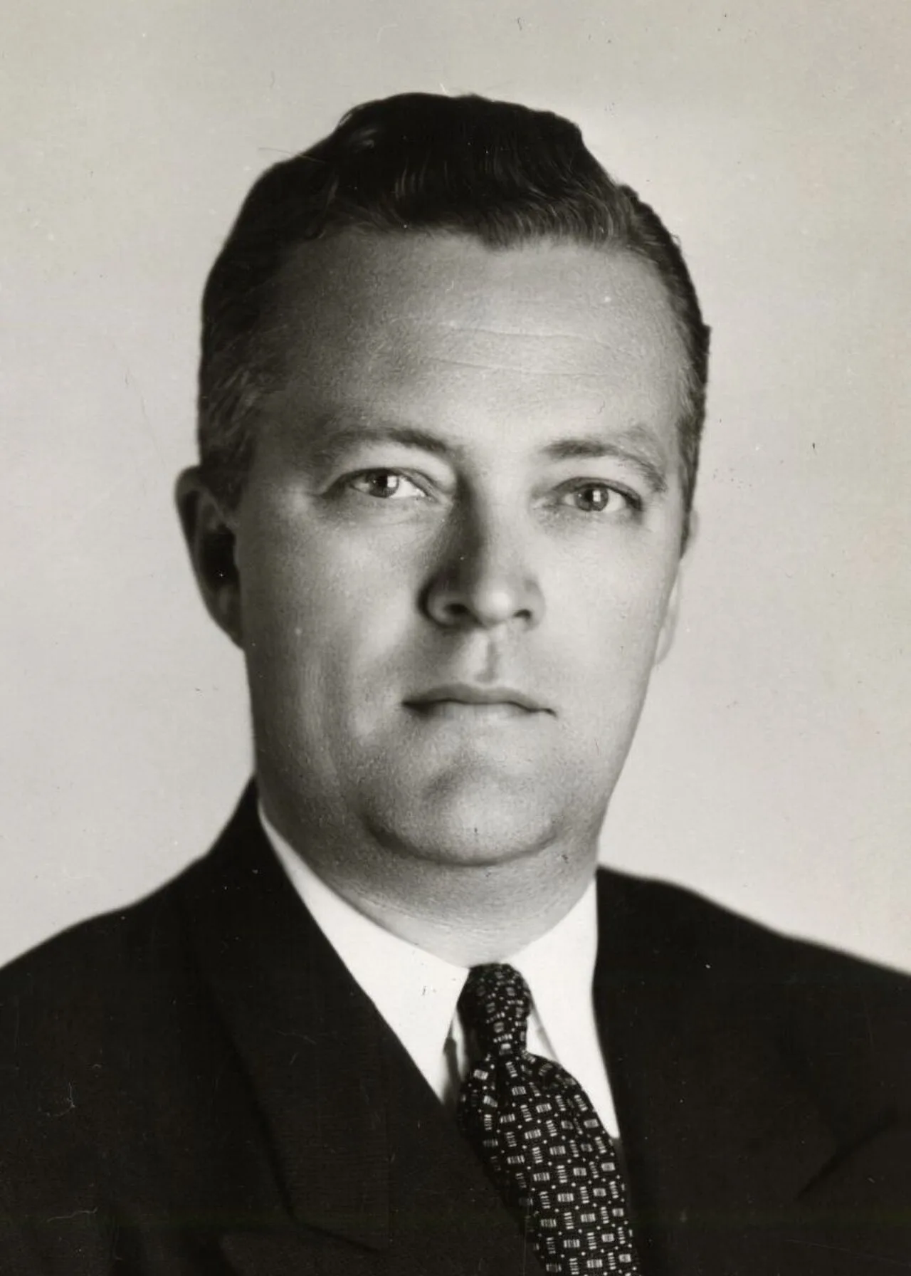 Portrait of Jean Lesage (1912–1980) – memorial page