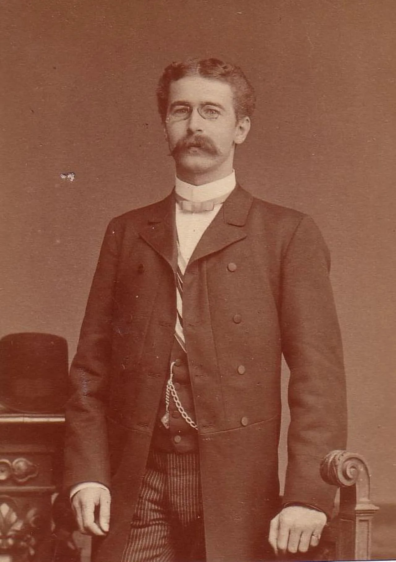 Porträt von Jean Louis Sponsel (1858–1930) – Gedenkseite