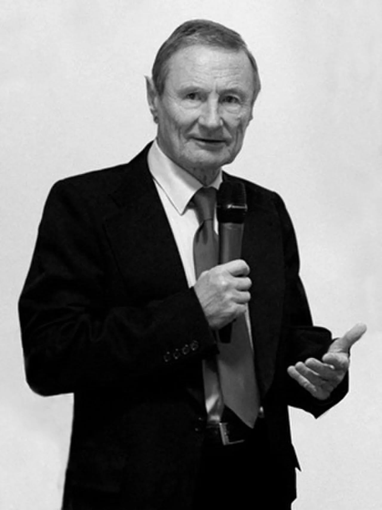 Porträt von Jerzy Chłopecki (1936–2014) – Gedenkseite
