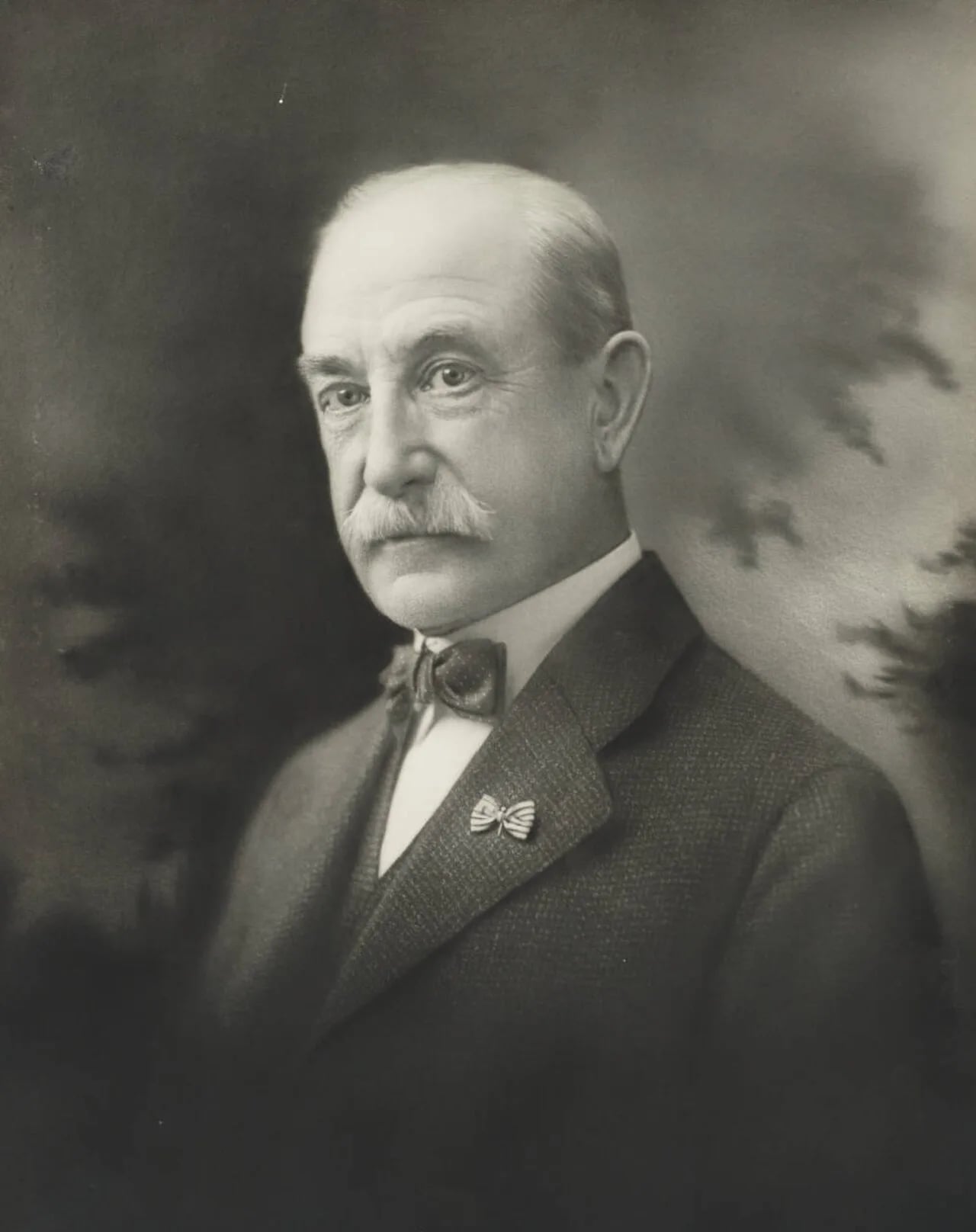 Porträt von William Fitz Randolph Mills (1856–1941) – Gedenkseite
