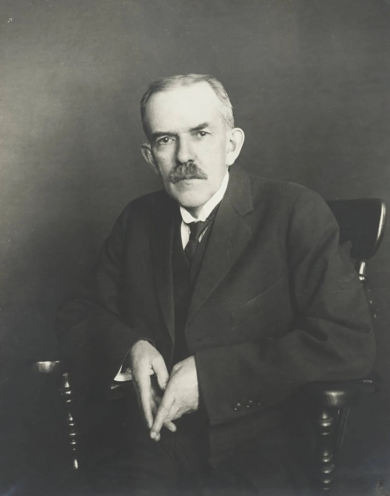 Porträt von William H. Sharpley (1854–1928) – Gedenkseite