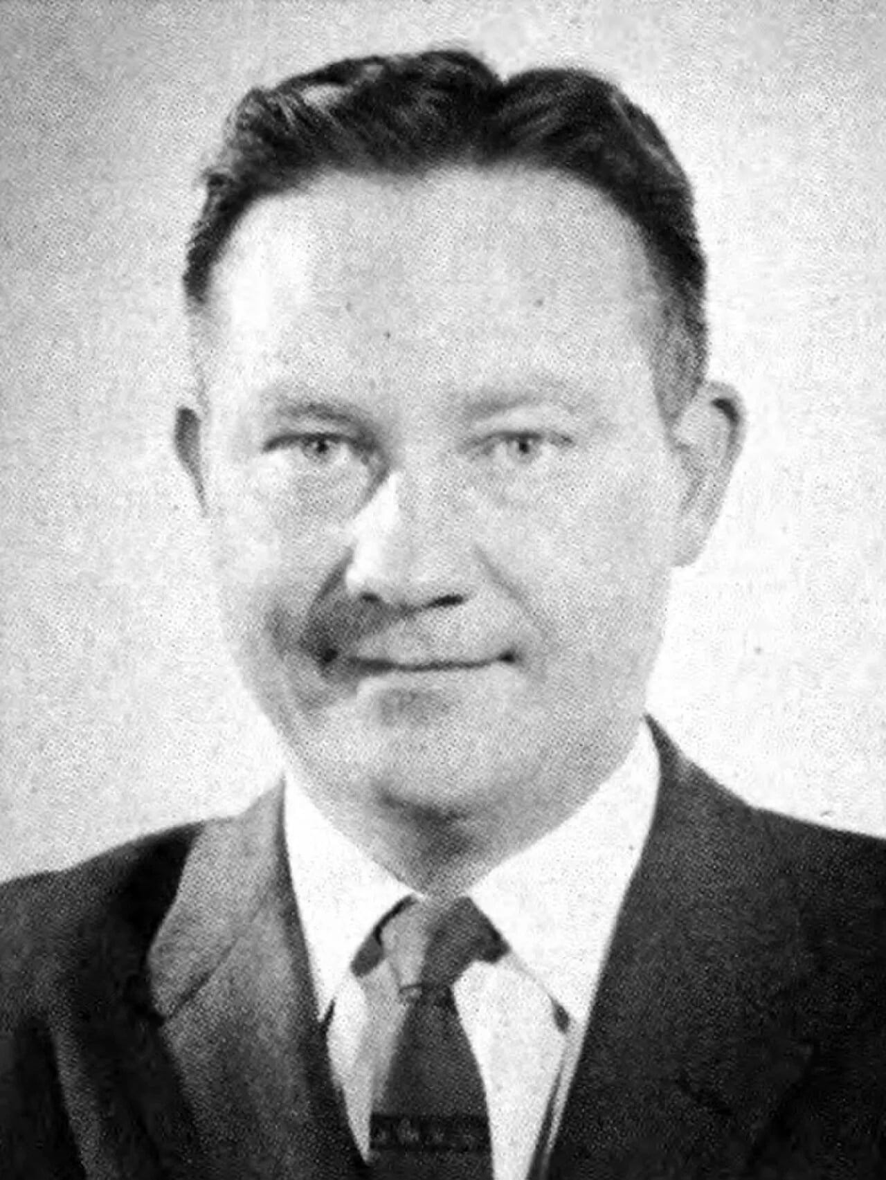 Portrait of Howard J. Thelin (1921–2011) – memorial page