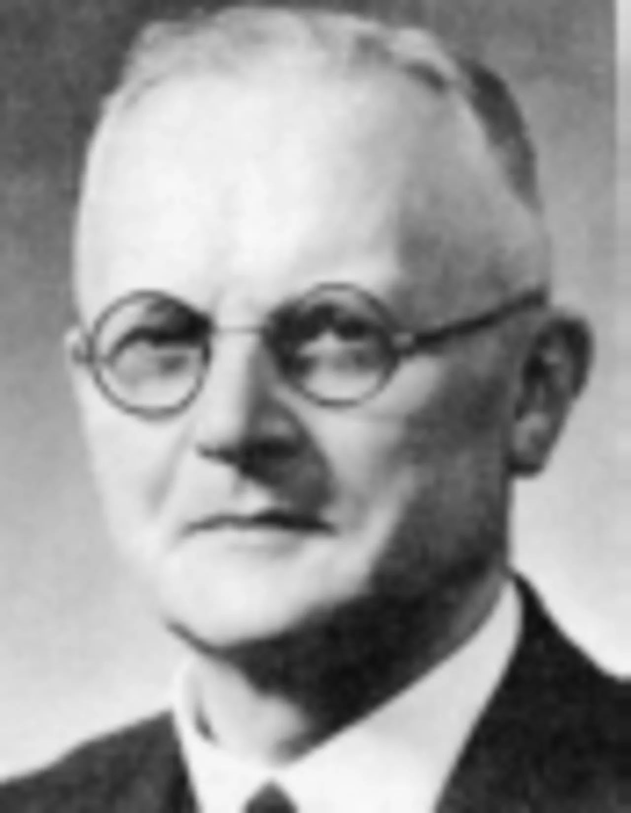 Portrait of Johan Danielsen (1888–1953) – memorial page