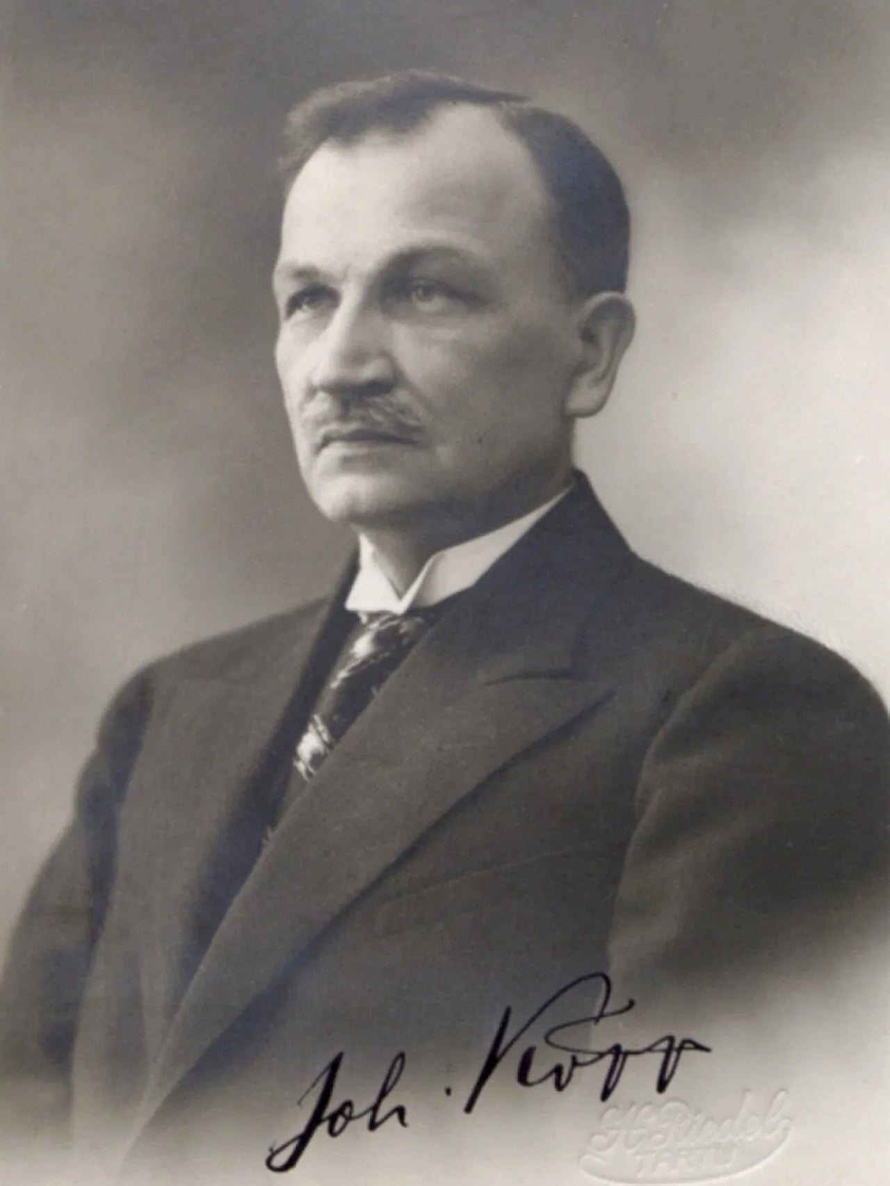 Portrait of Johan Kõpp (1874–1970) – memorial page