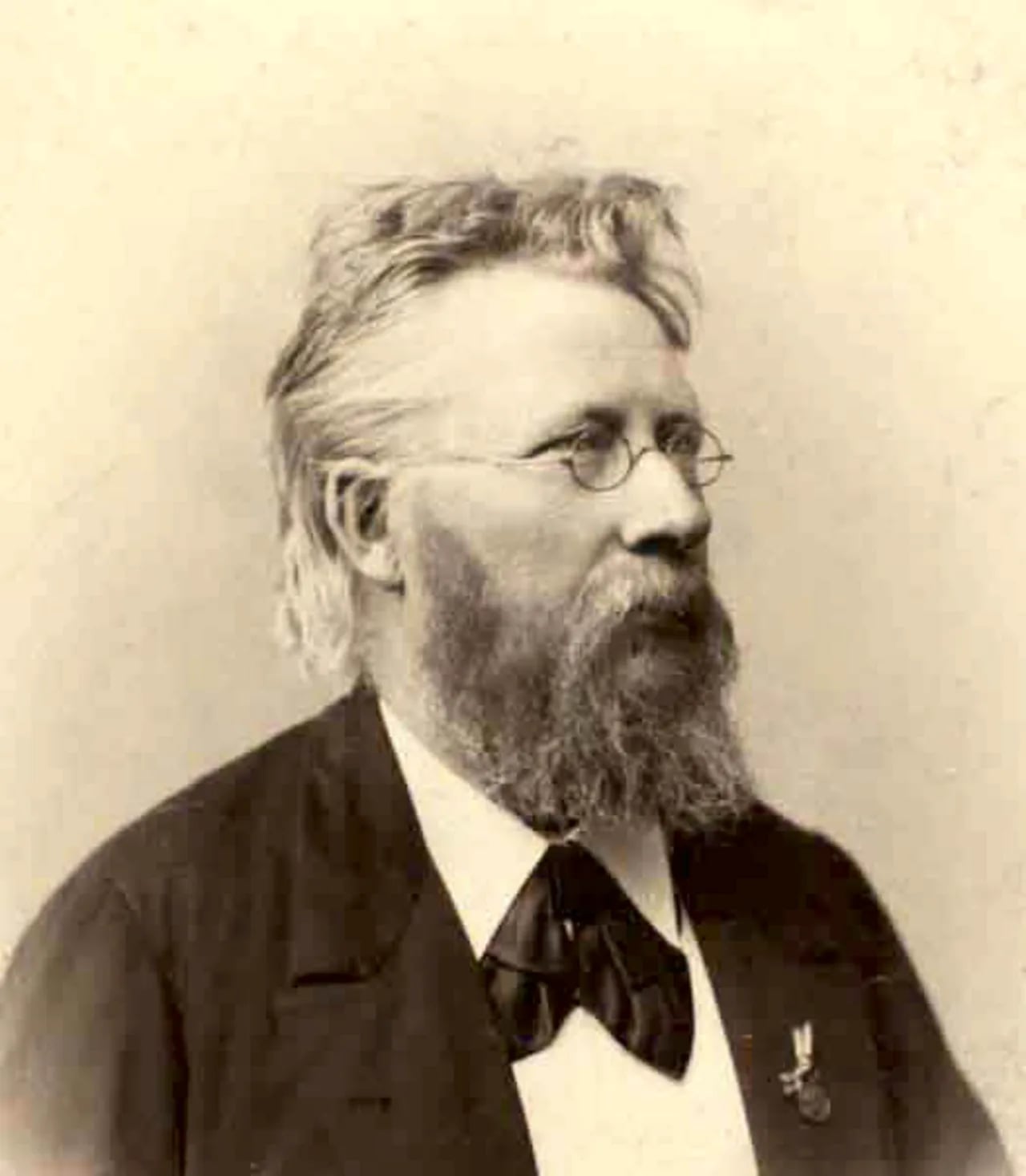 Portrait of Johann Adam Krygell (1835–1915) – memorial page