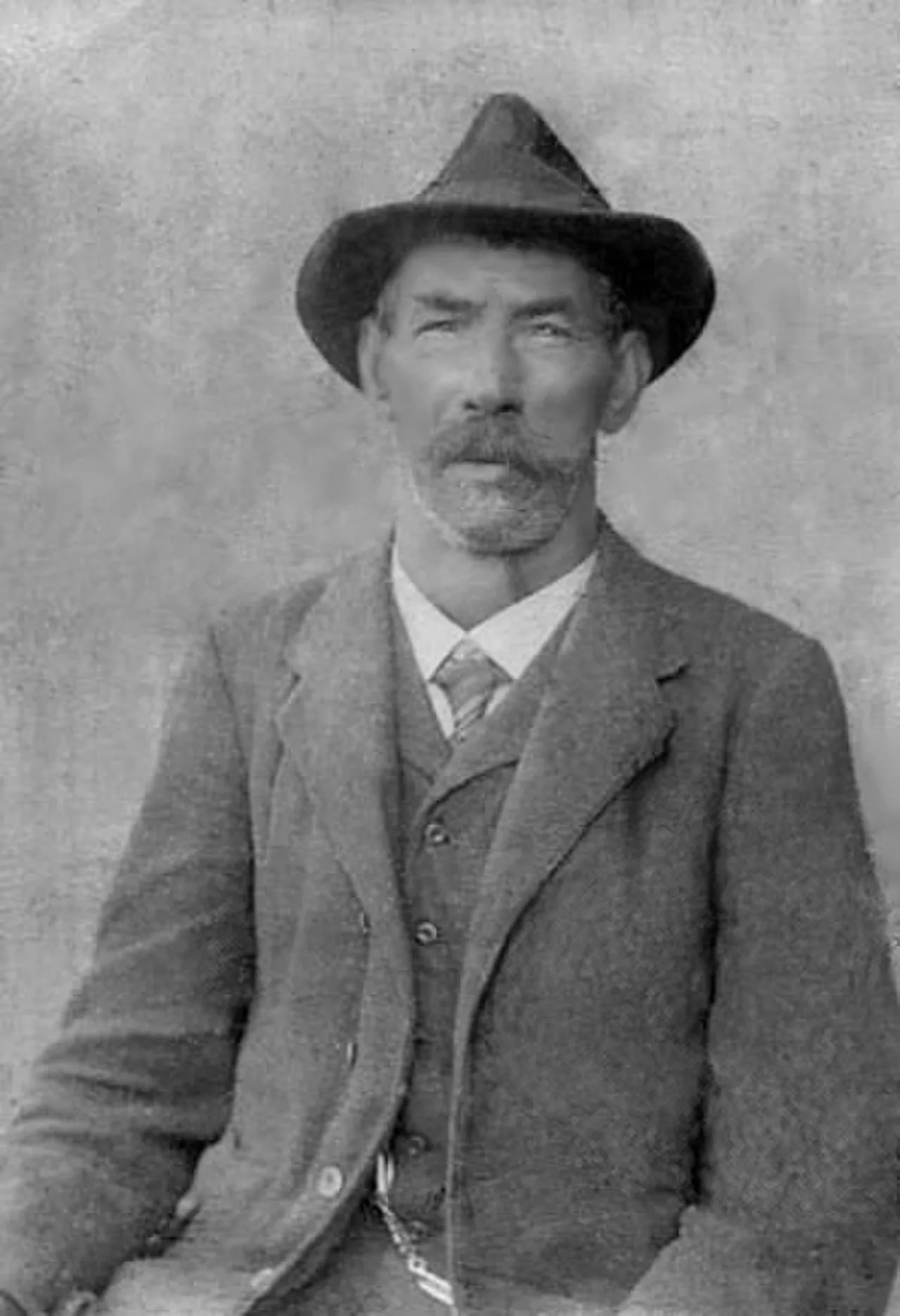 Porträt von Johann Bertolini (1859–1931) – Gedenkseite