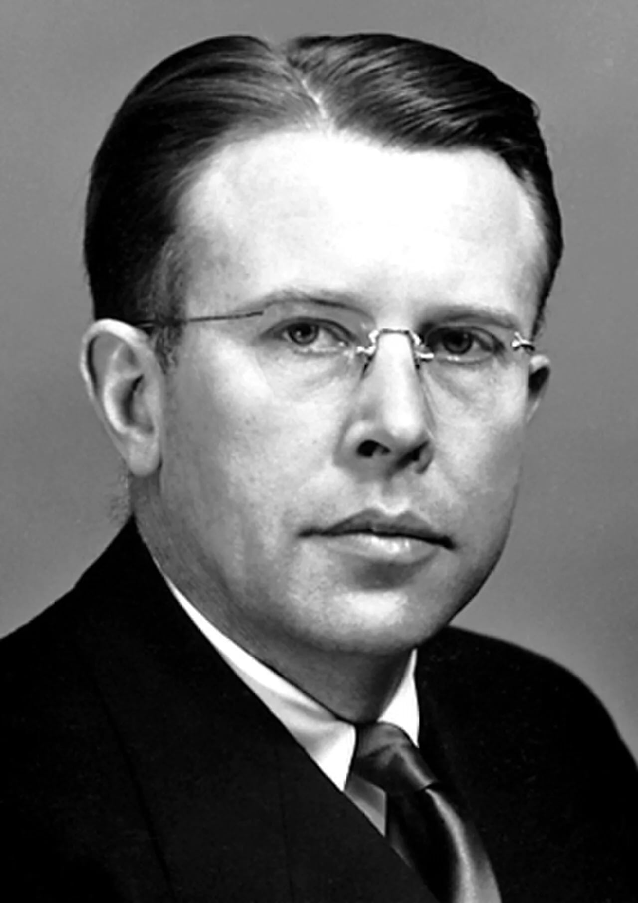 Portrait of Ernest Lawrence (1901–1958) – memorial page