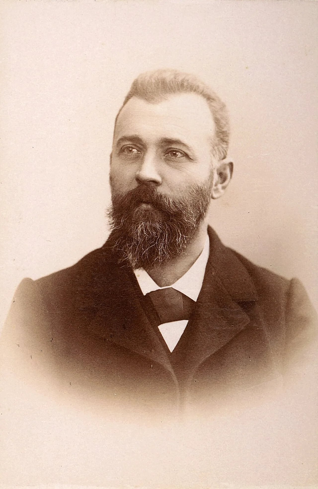 Porträt von Alfred Wolfer (1854–1931) – Gedenkseite