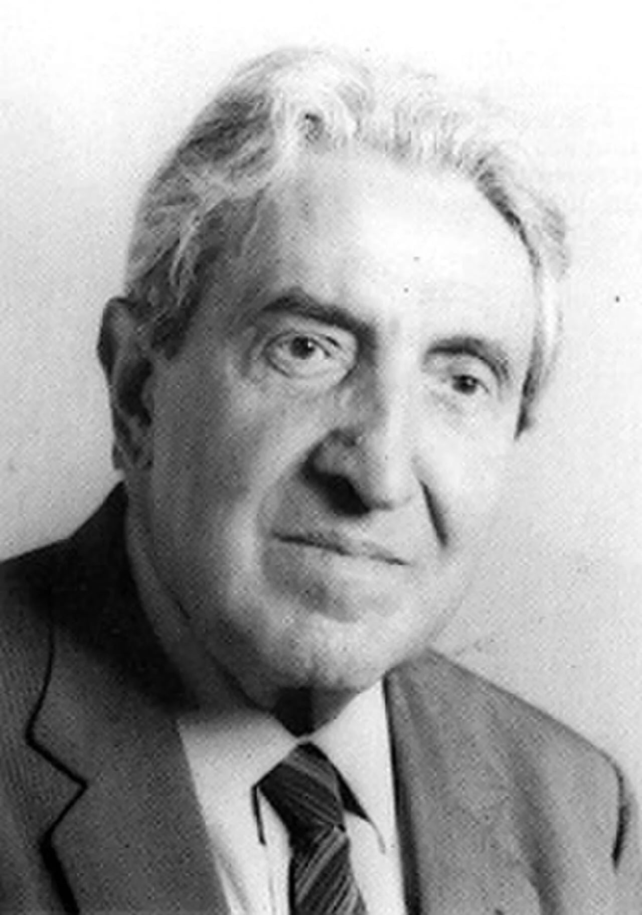 Portrait of Luigi Firpo (1915–1989) – memorial page