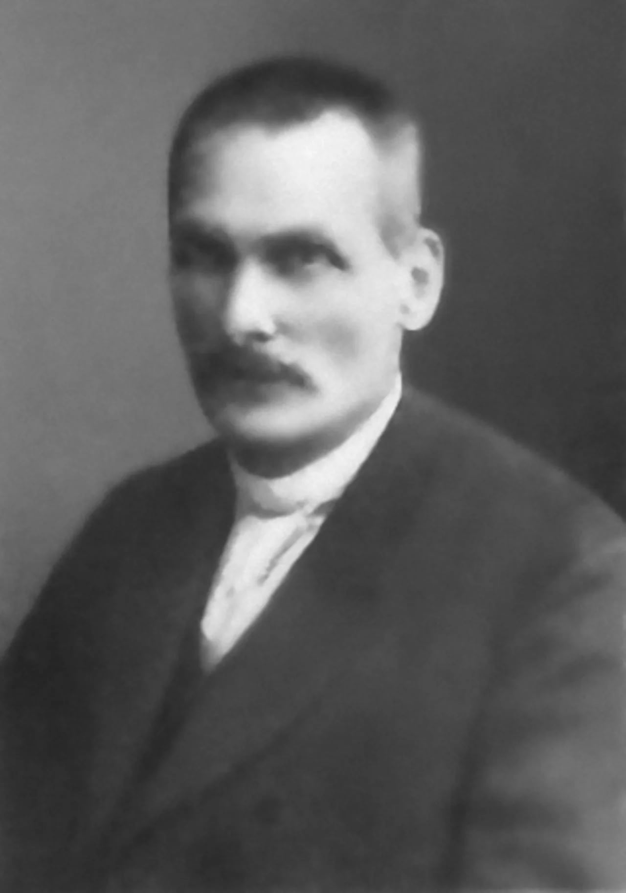 Portrait of Johannes Benjamin Brennecke (1849–1931) – memorial page