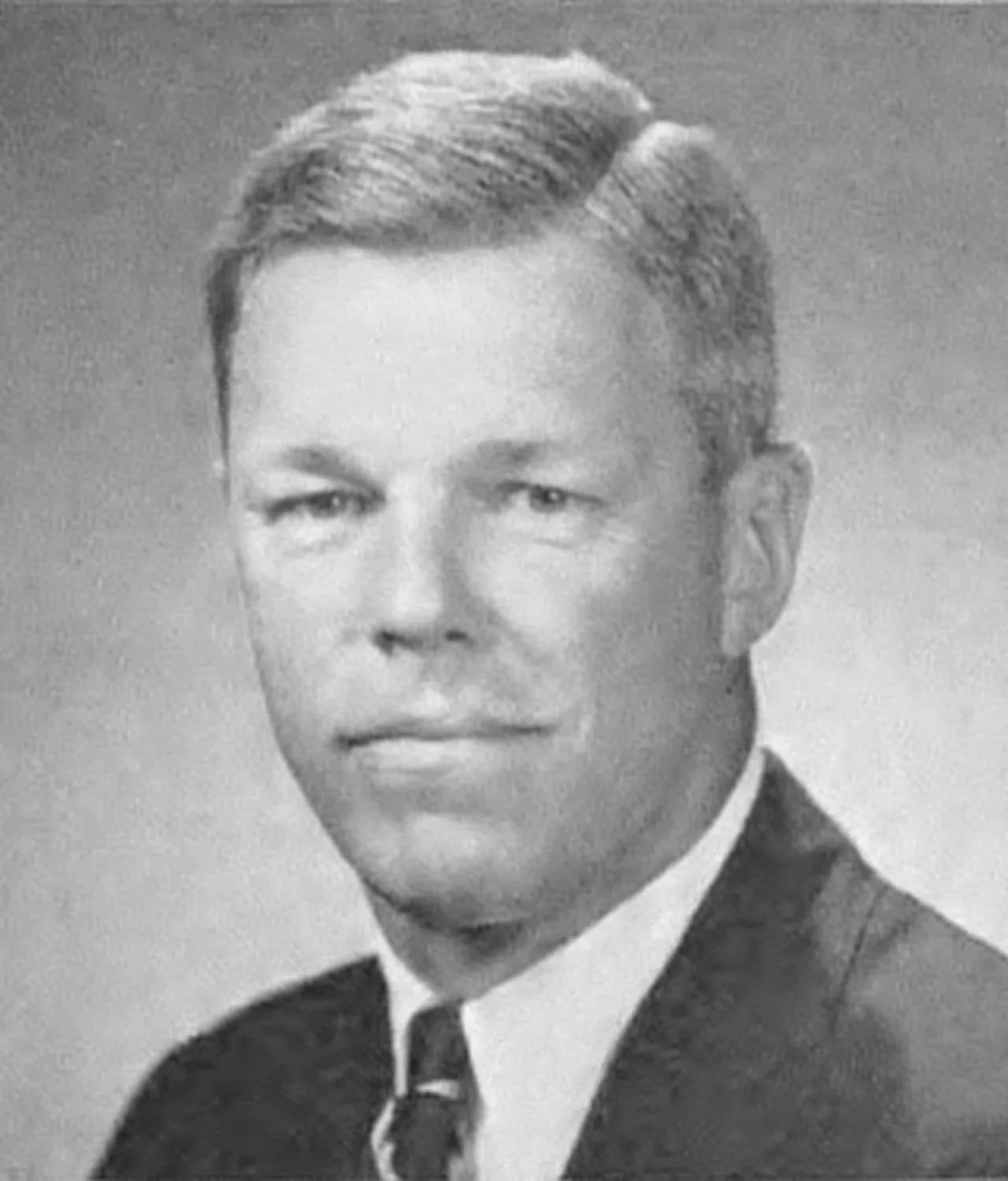 Porträt von John S. Wold (1916–2017) – Gedenkseite