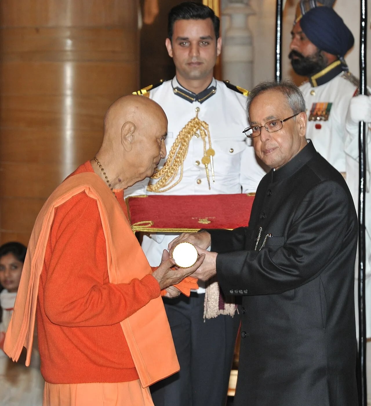 Porträt von Swami Satyamitranand (1932–2019) – Gedenkseite
